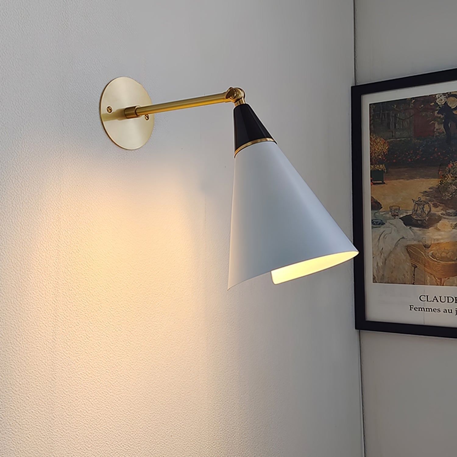 Orieiella Modern Minimalist Brass Wall Lamp