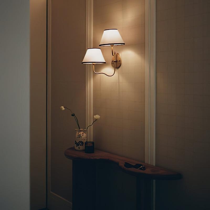 Selirora Wall Lamp