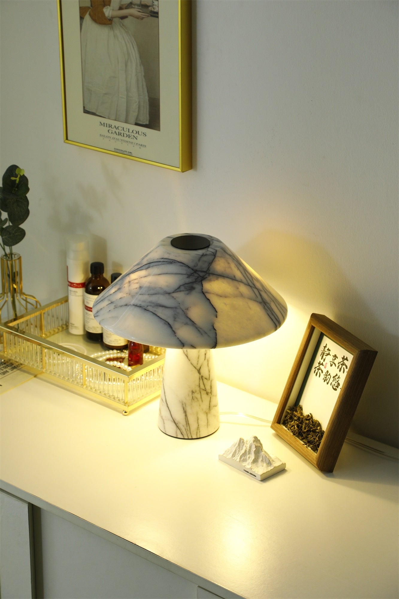 Dashiell Marble Modern Table Lamp