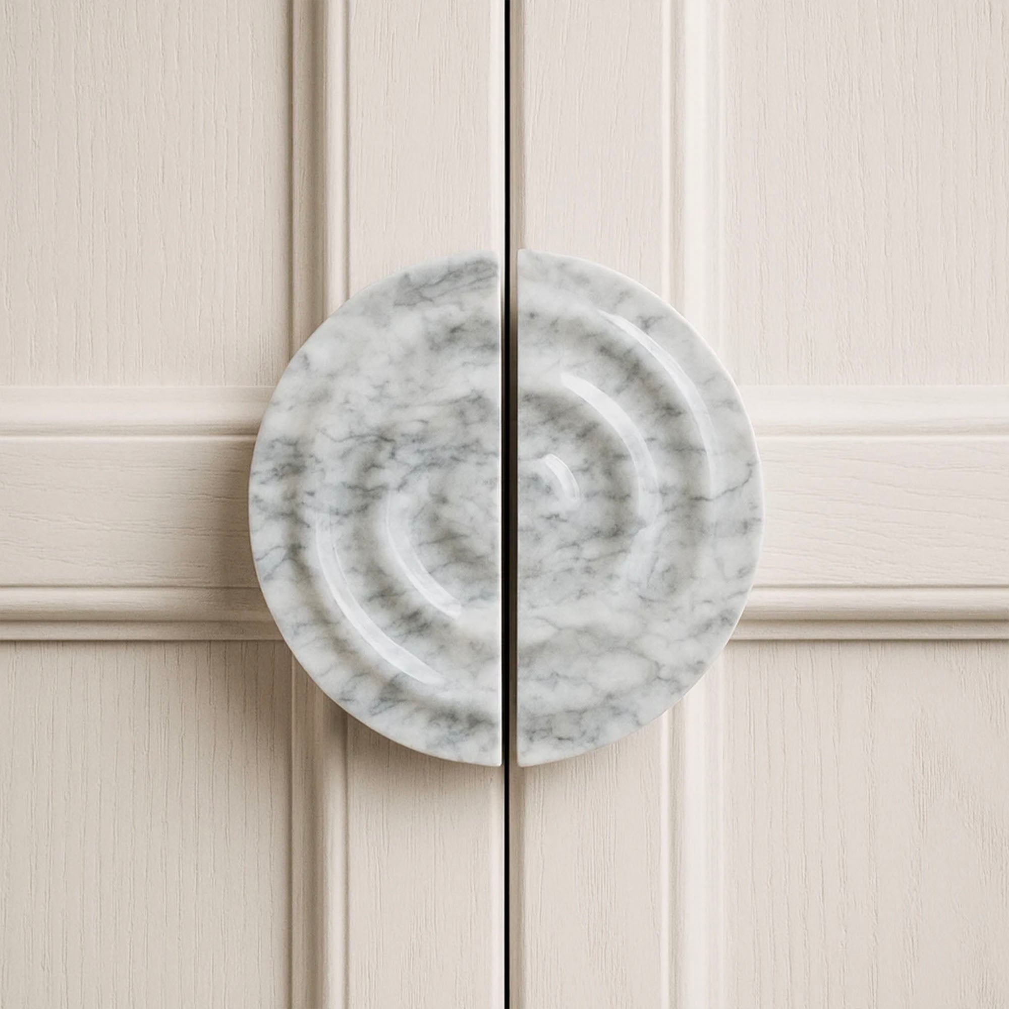 Eryndel Marble Pull Handle