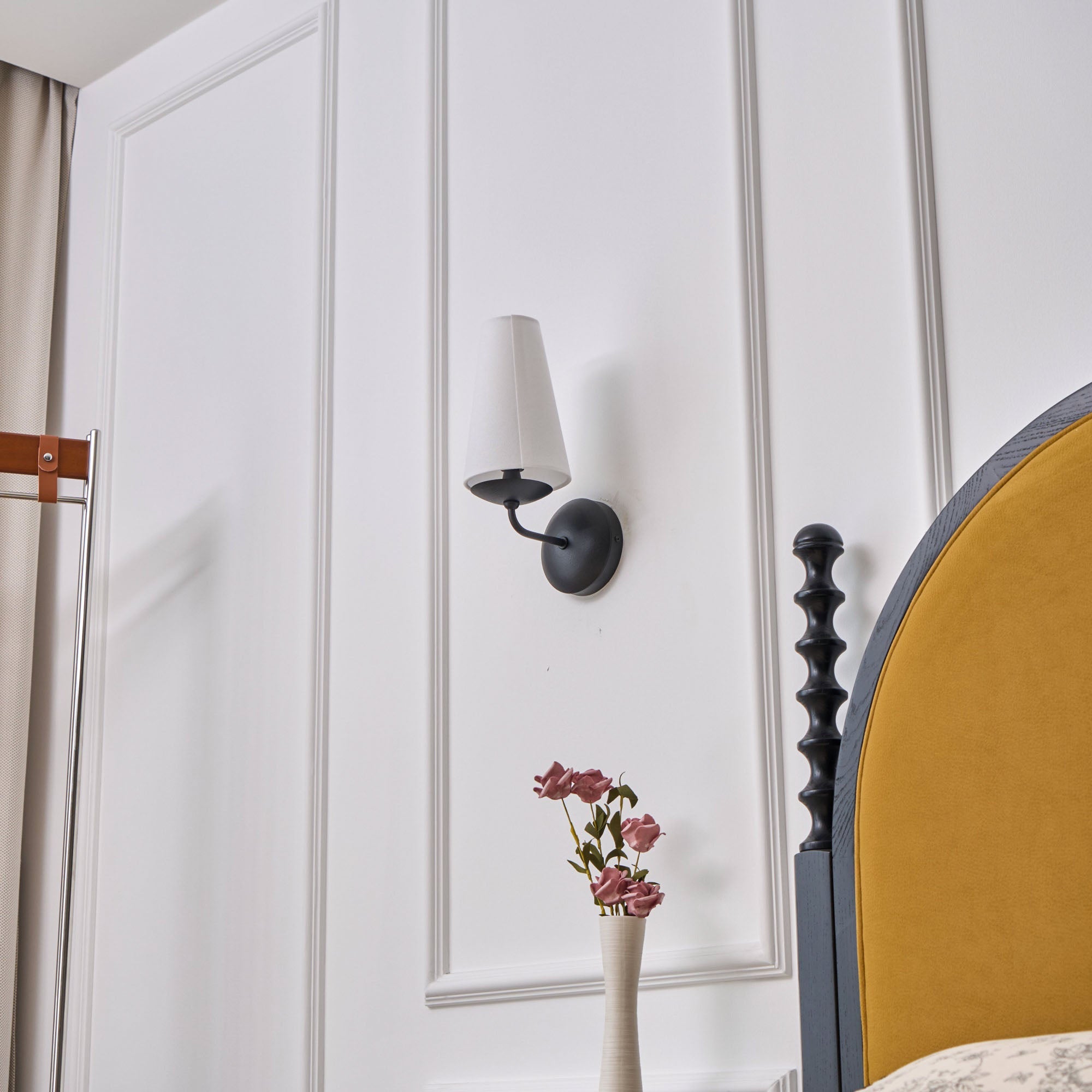 Sorerielle Wall Lamp