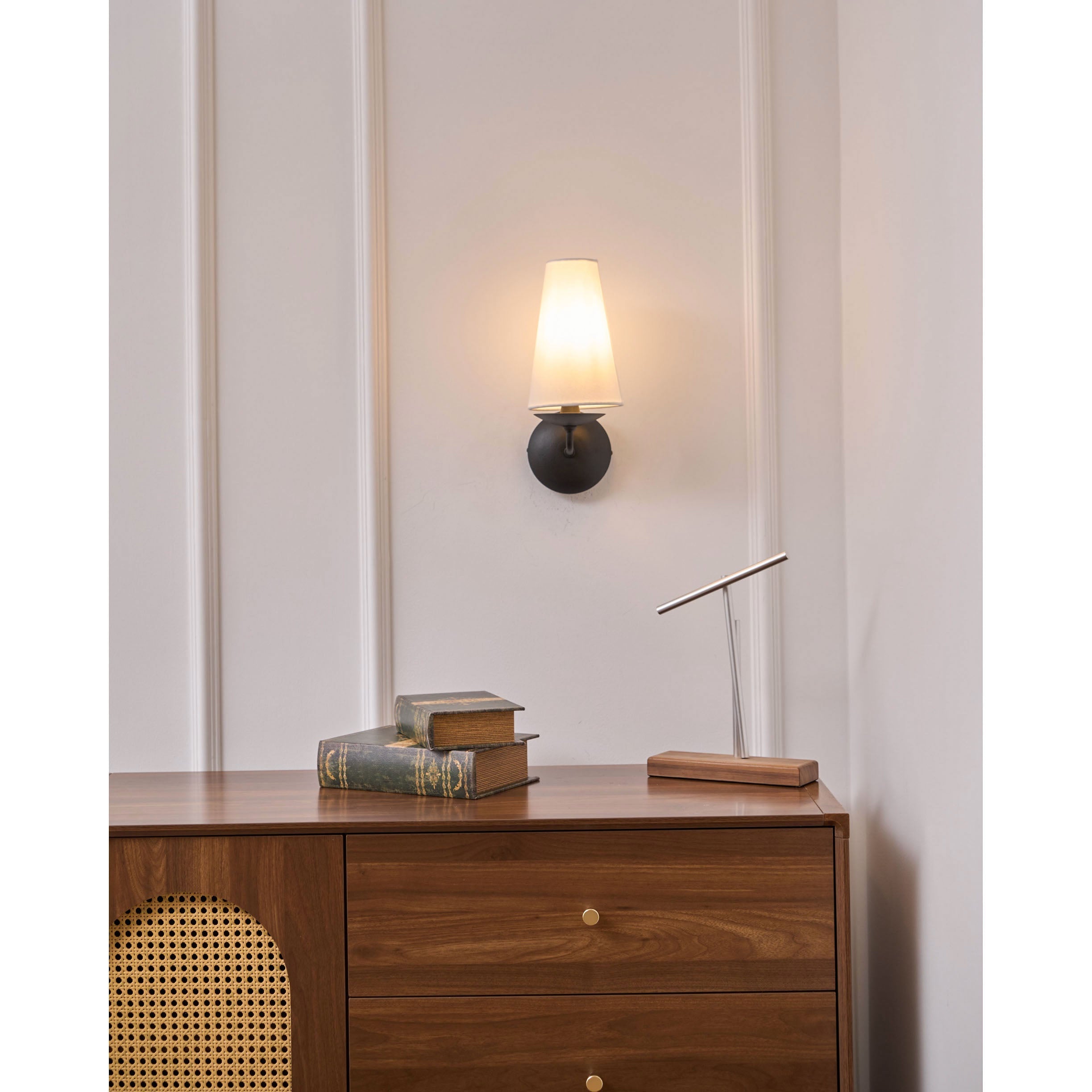 Sorerielle Wall Lamp