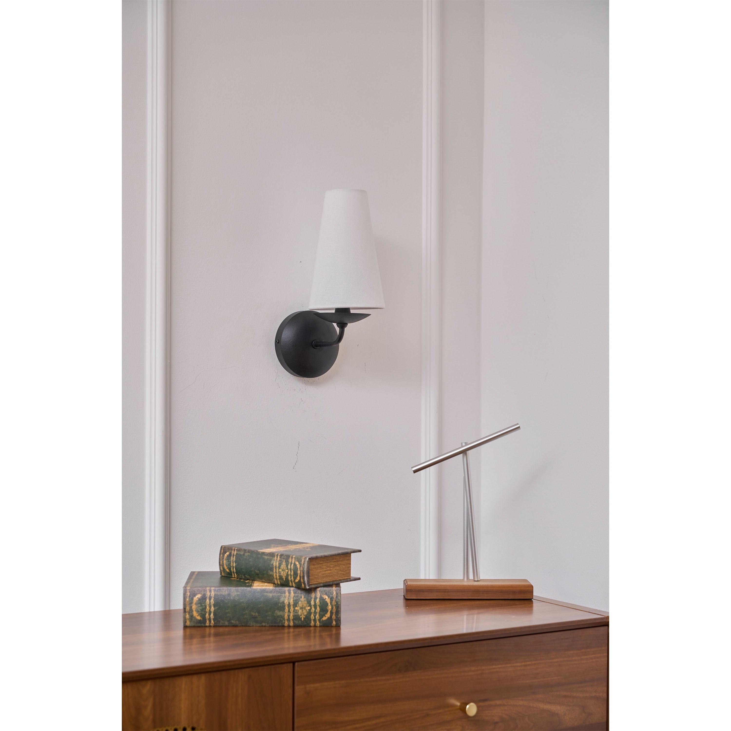 Sorerielle Wall Lamp