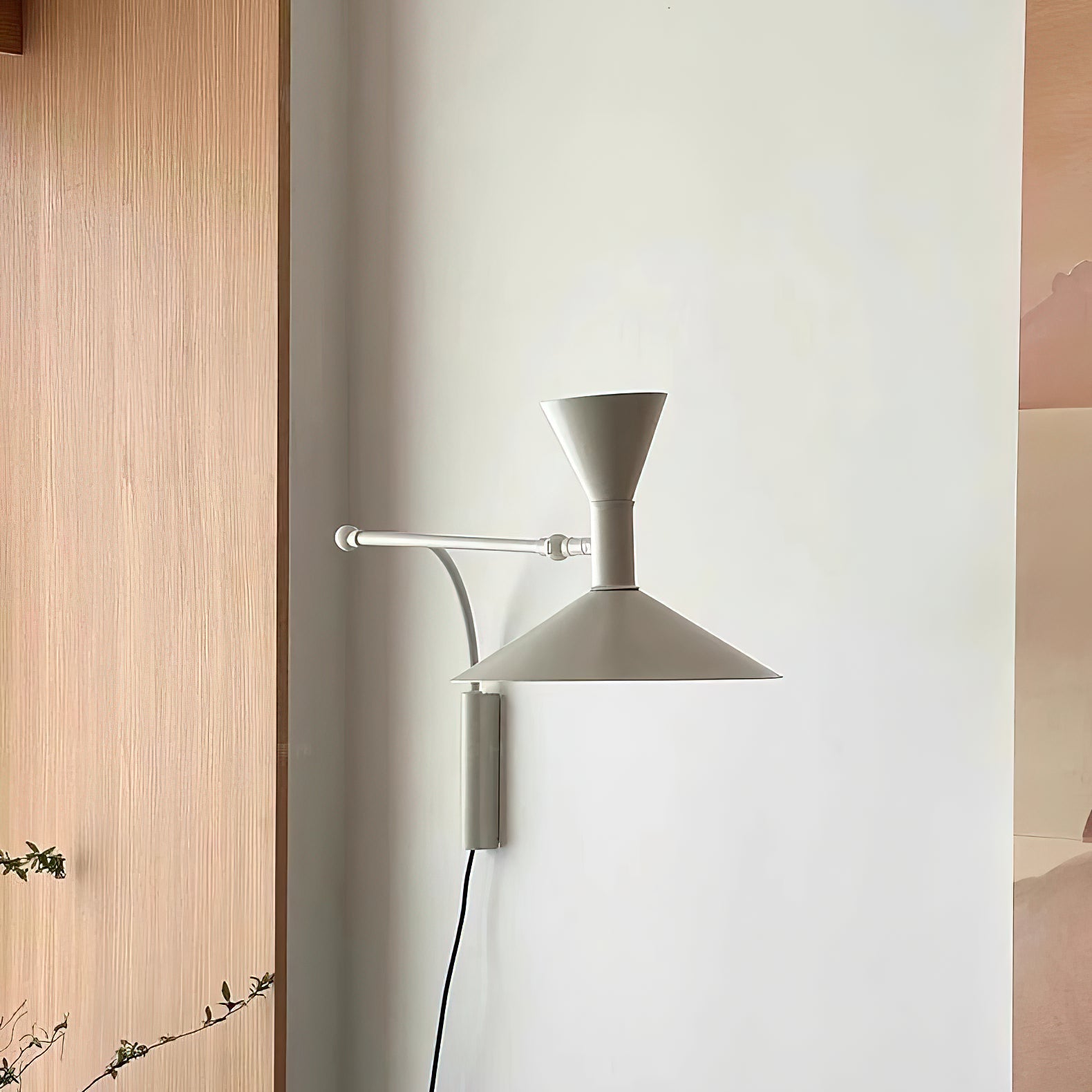 Mavren Wall Sconce