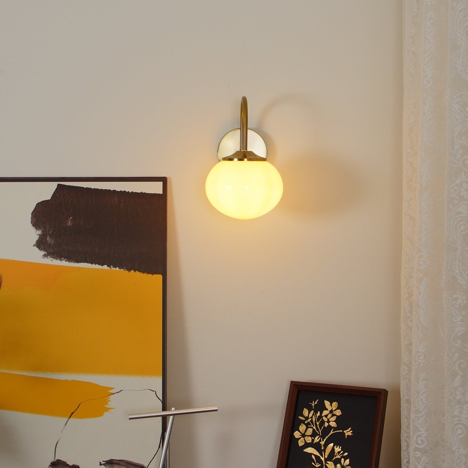 Ove Premium Nordic Art Glass Wall Lamp