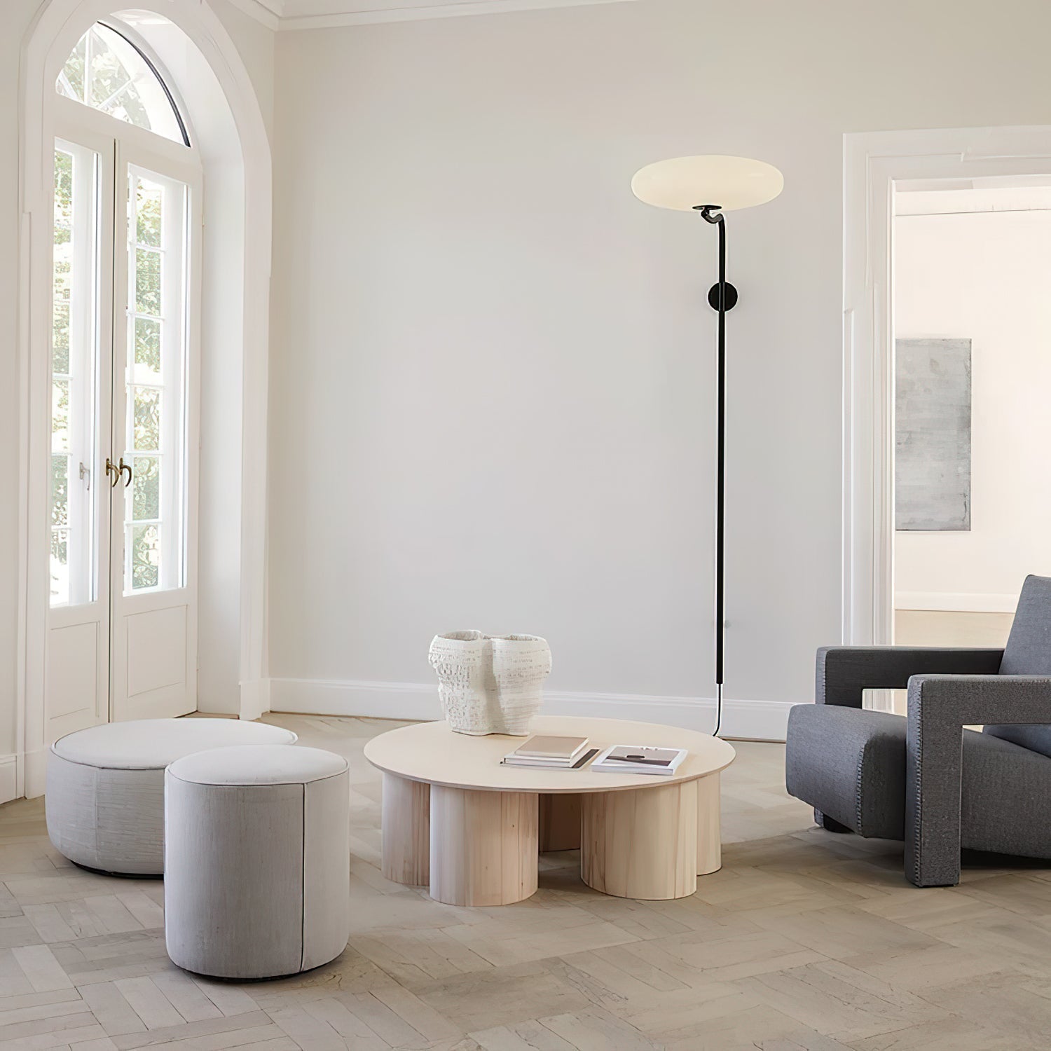 Calumi Plug-in Wall Lamp