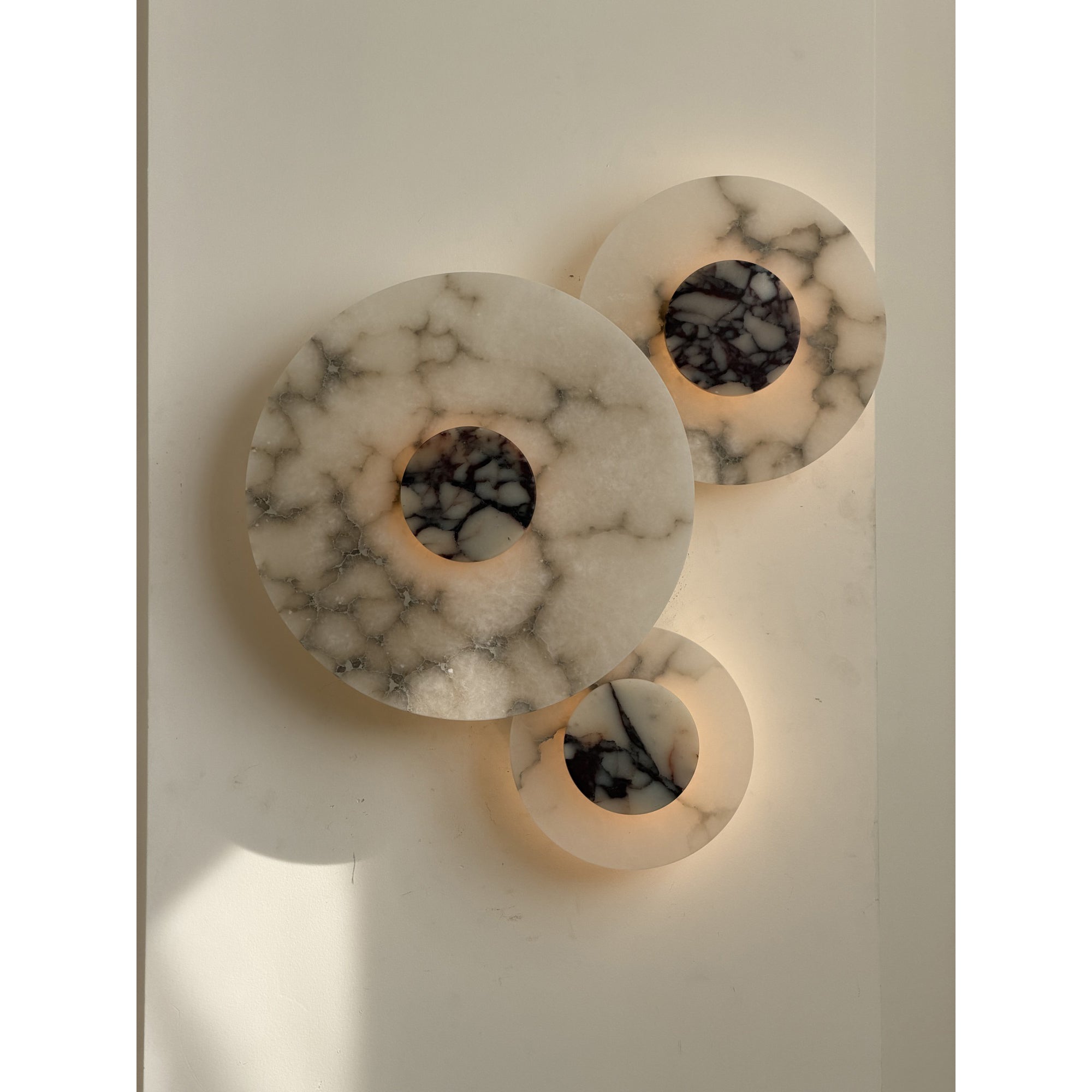 Viraisina Wall Lamp