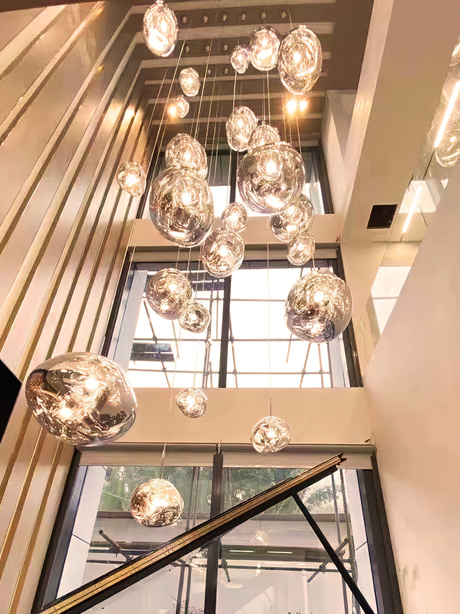 Aveneneria Spheres Pendant Lamp