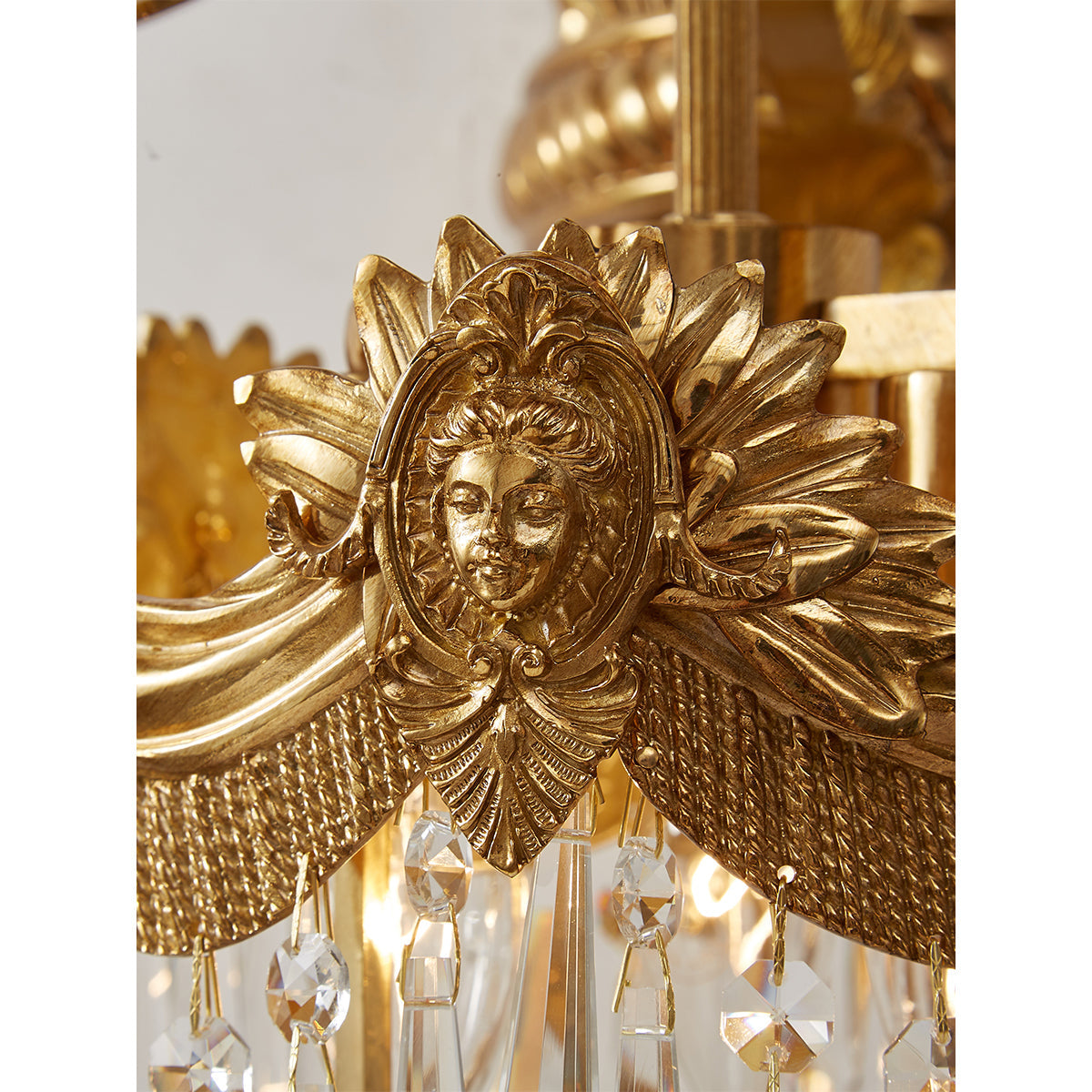 Gildemara Wall Lamp