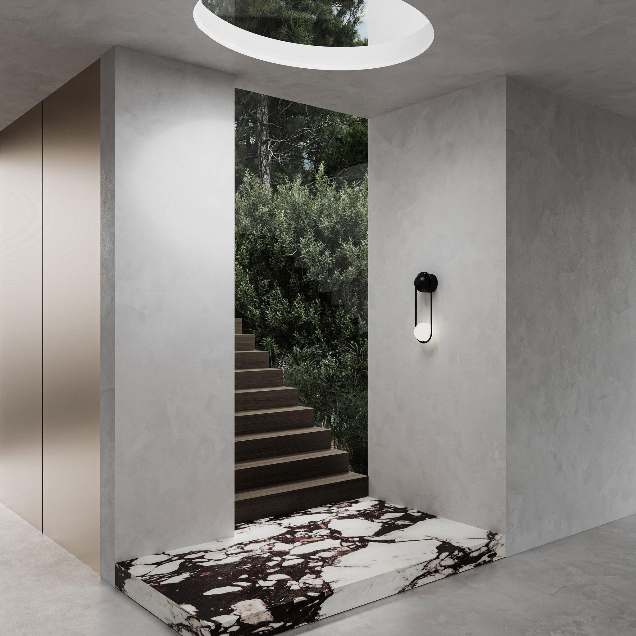 Solarine Radiain Brass Minimalist Wall Lamp