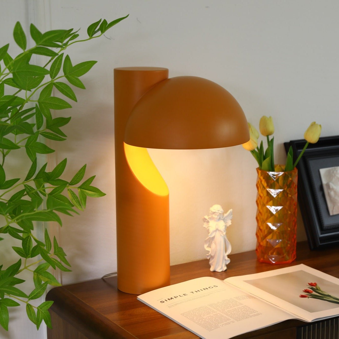 Belviora Minimalist Table Lamp