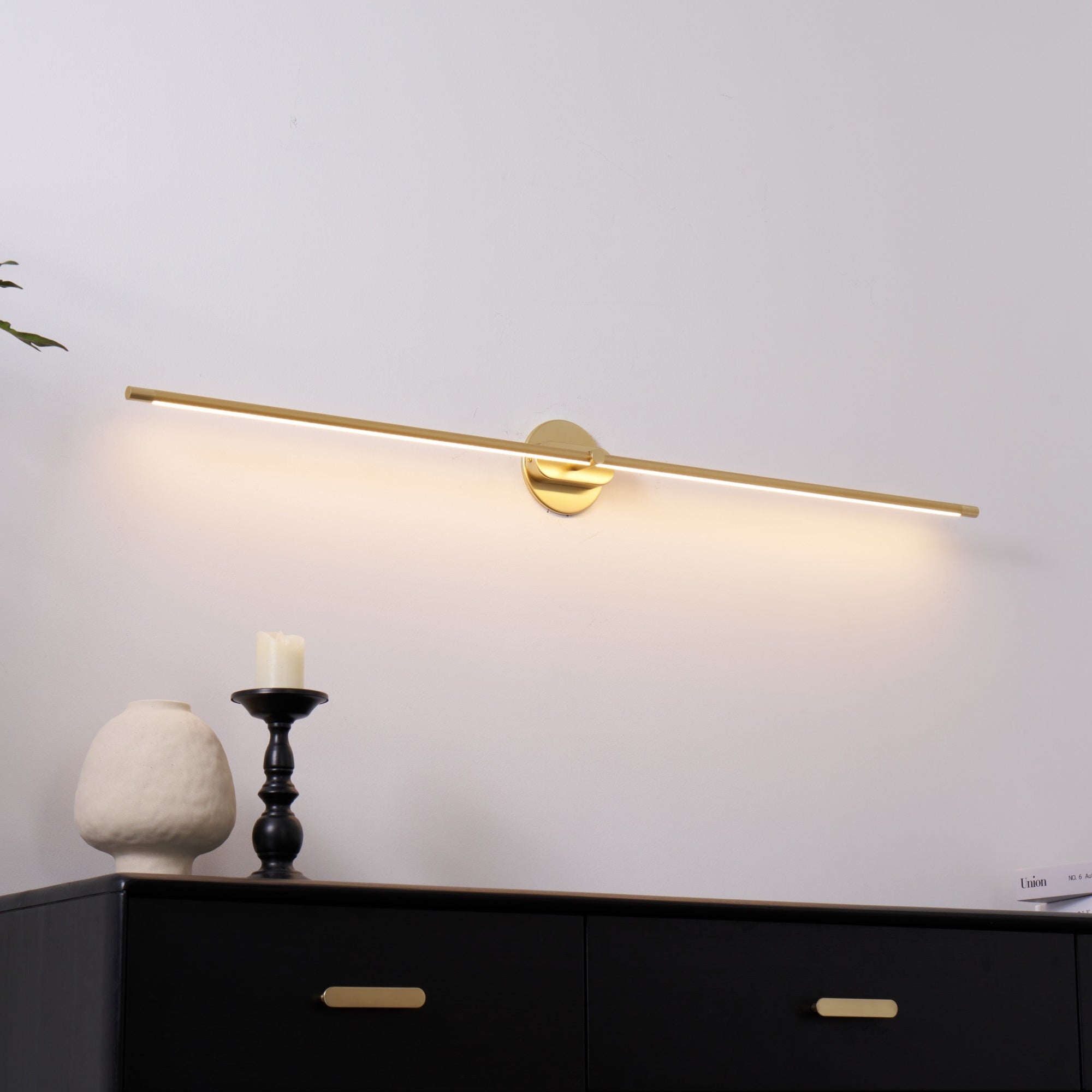Lustra Wall Lamp Linear Minimalist