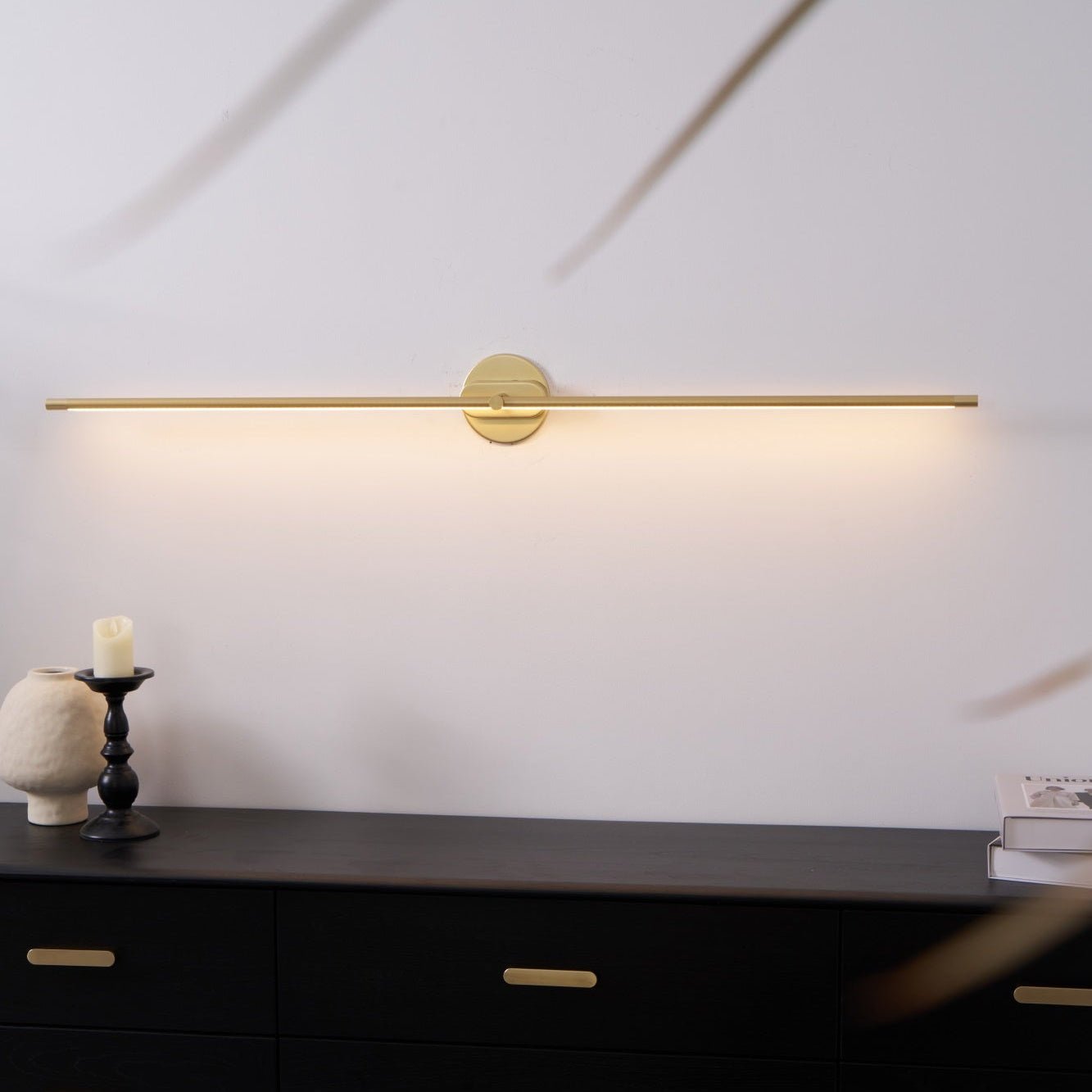 Lustra Wall Lamp Linear Minimalist