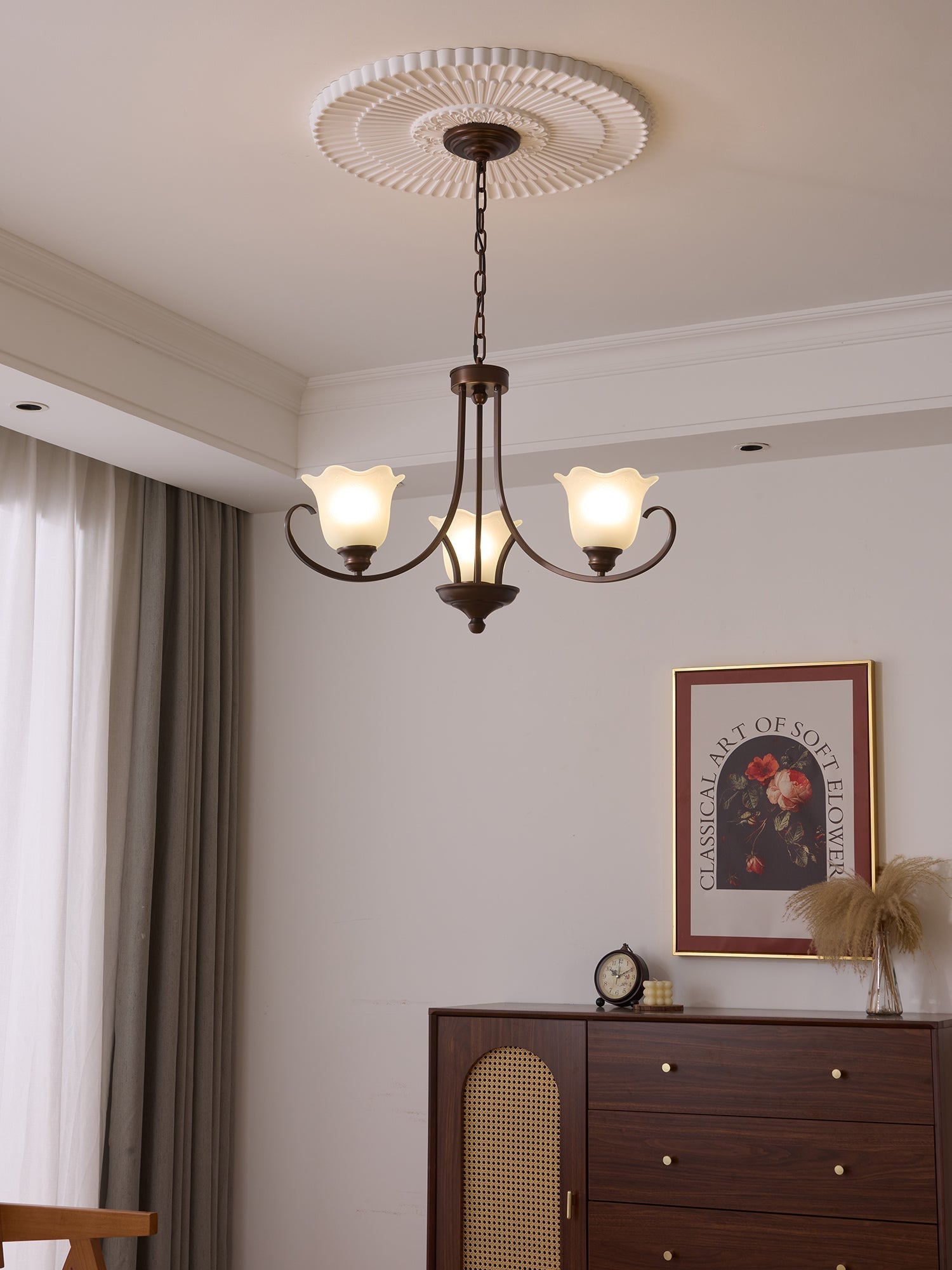 Nydorisra Elegance Vintage Floral Glass Chandelier