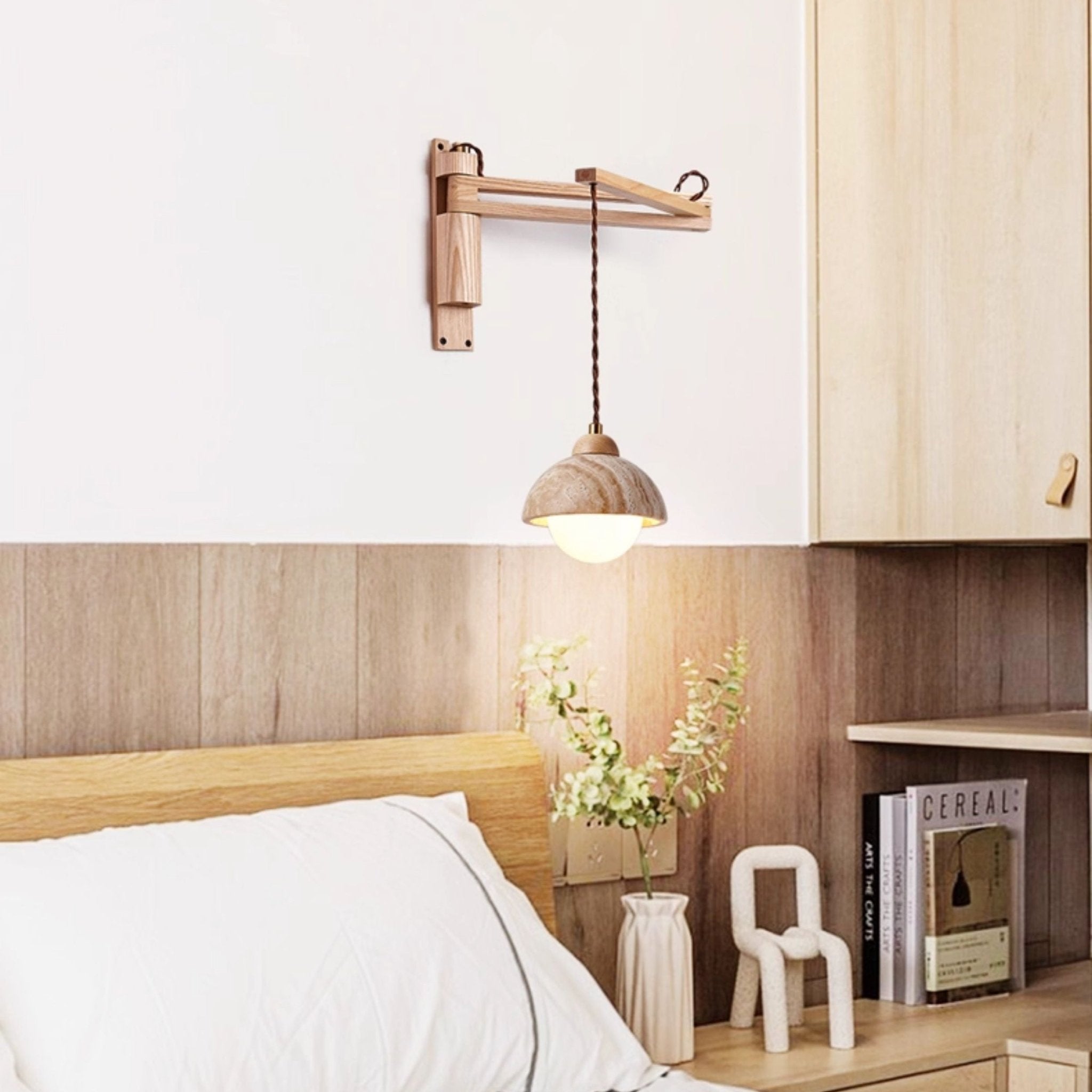 Avenoaine Cantilever Wall Light