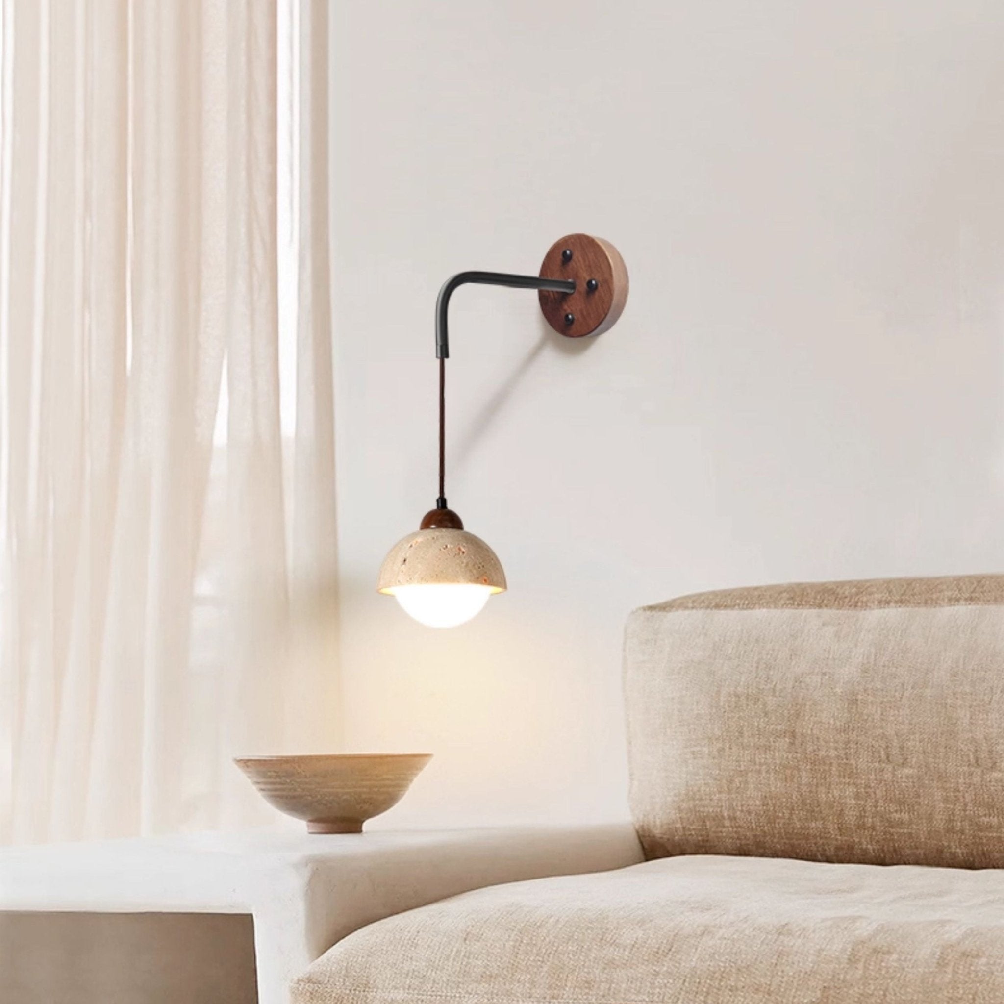 Avenoaine Cantilever Wall Light