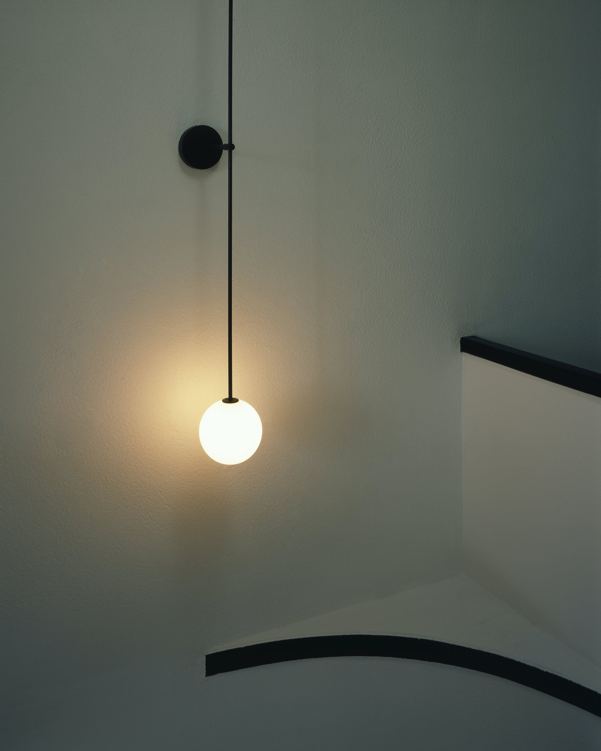 Veluelle Modern Minimalist Mobile Glass Wall Lamp
