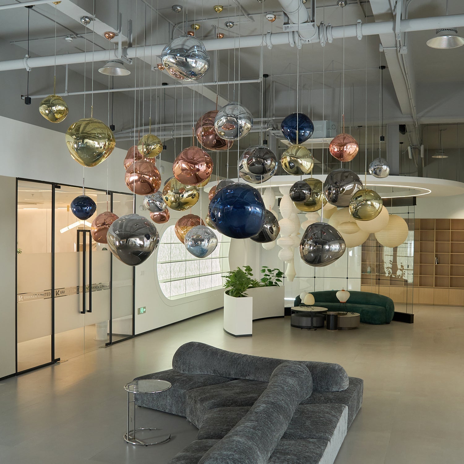 Aveneneria Spheres Pendant Lamp