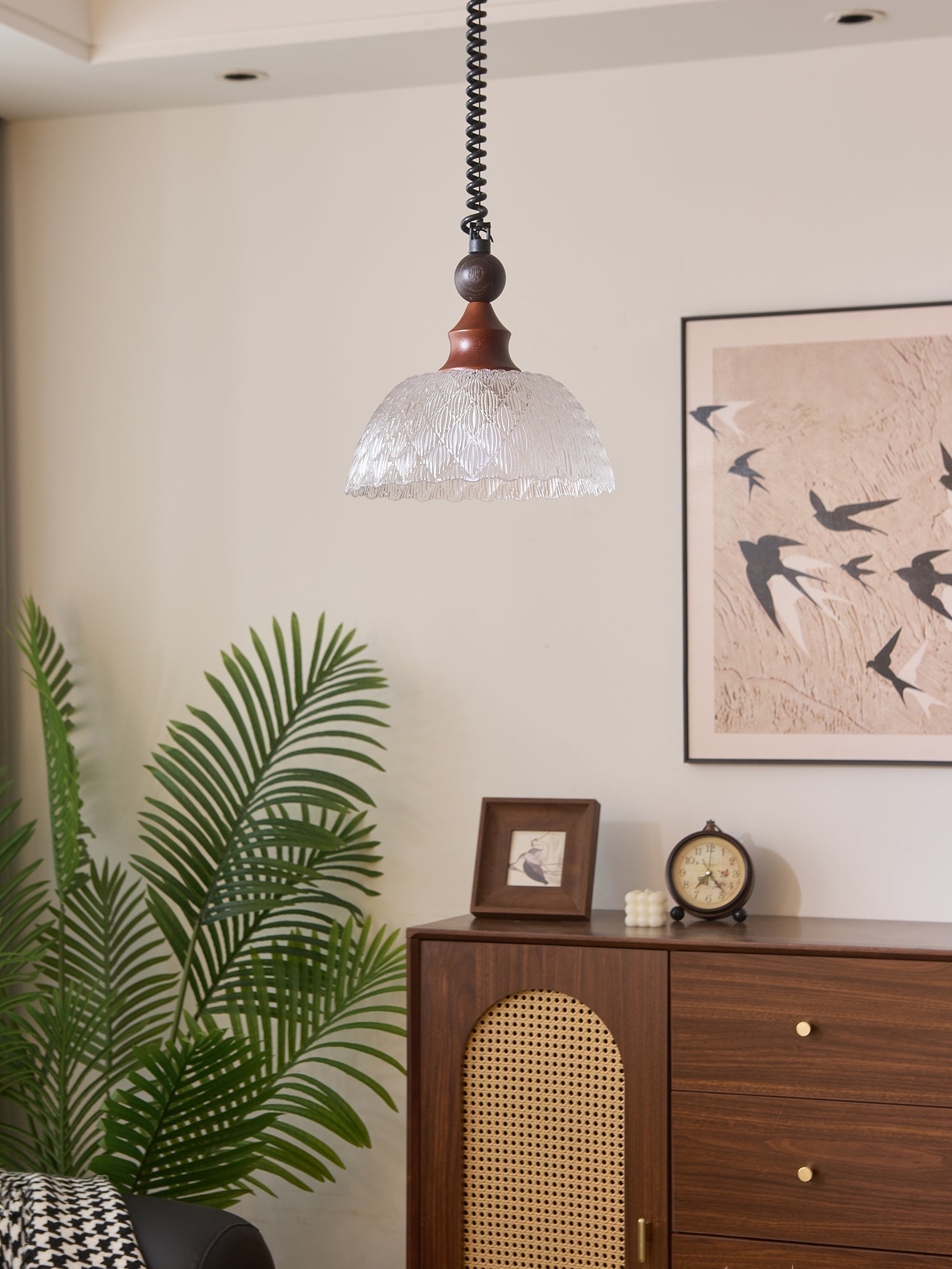 Nydoreth Elegance Vintage Art Wood Pendant Lamp