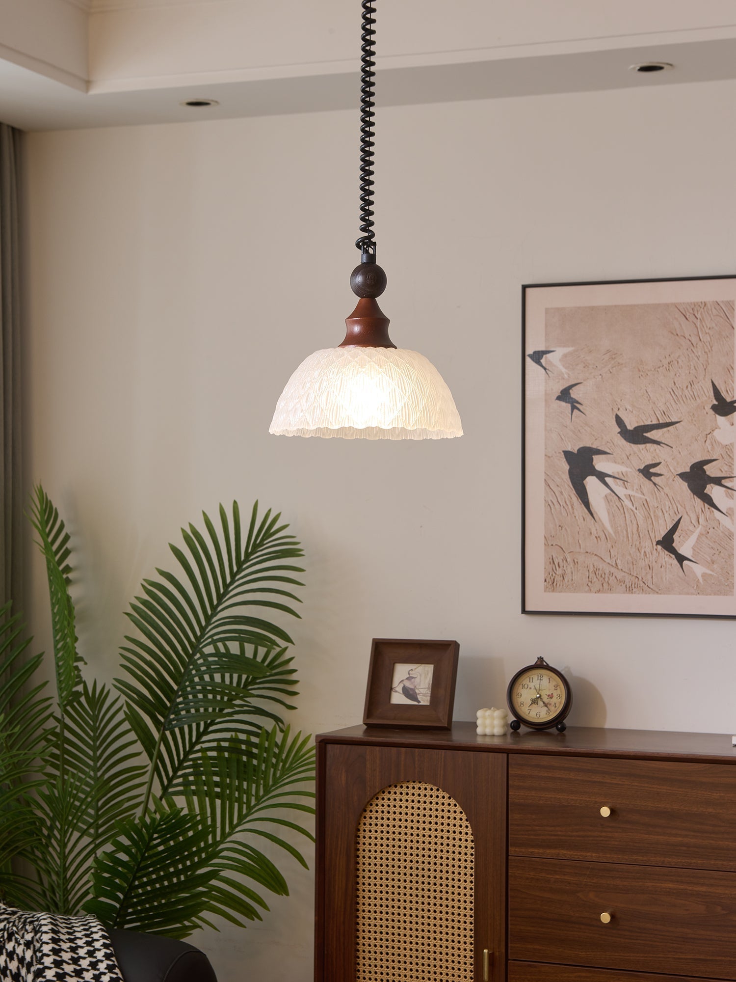 Nydoreth Elegance Vintage Art Wood Pendant Lamp