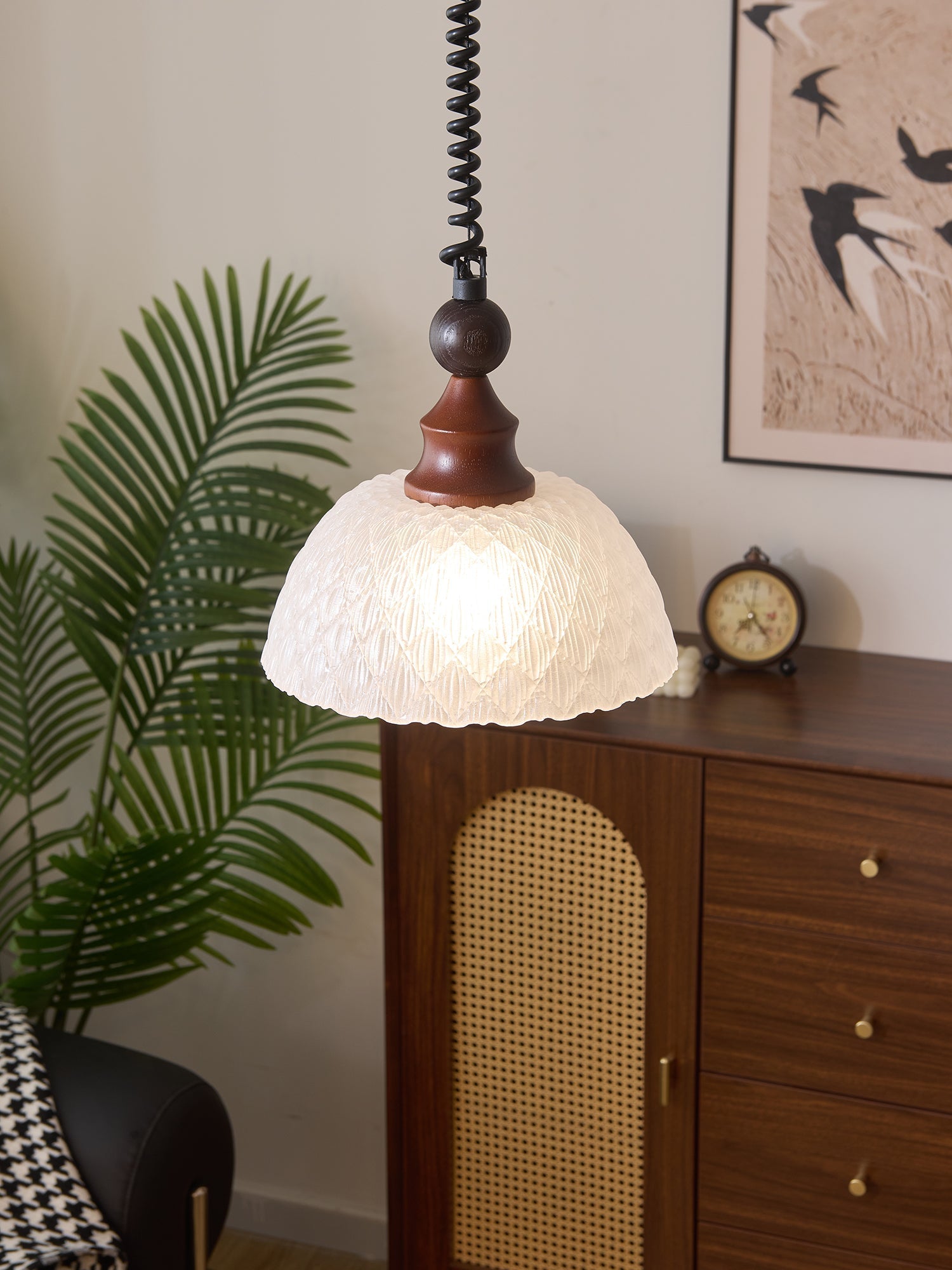 Nydoreth Elegance Vintage Art Wood Pendant Lamp