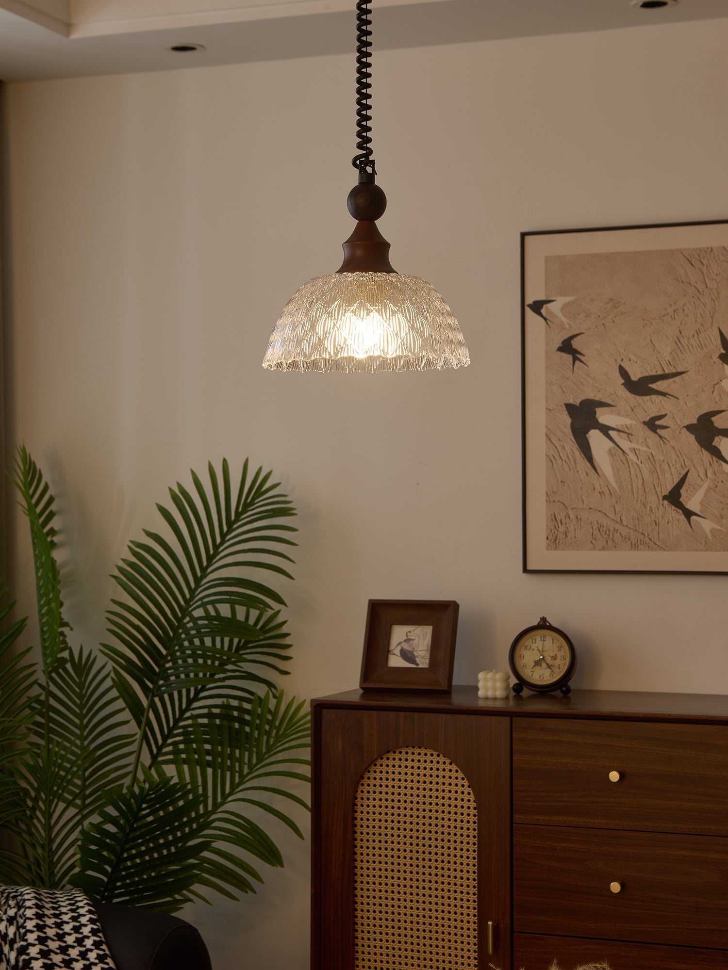 Nydoreth Elegance Vintage Art Wood Pendant Lamp
