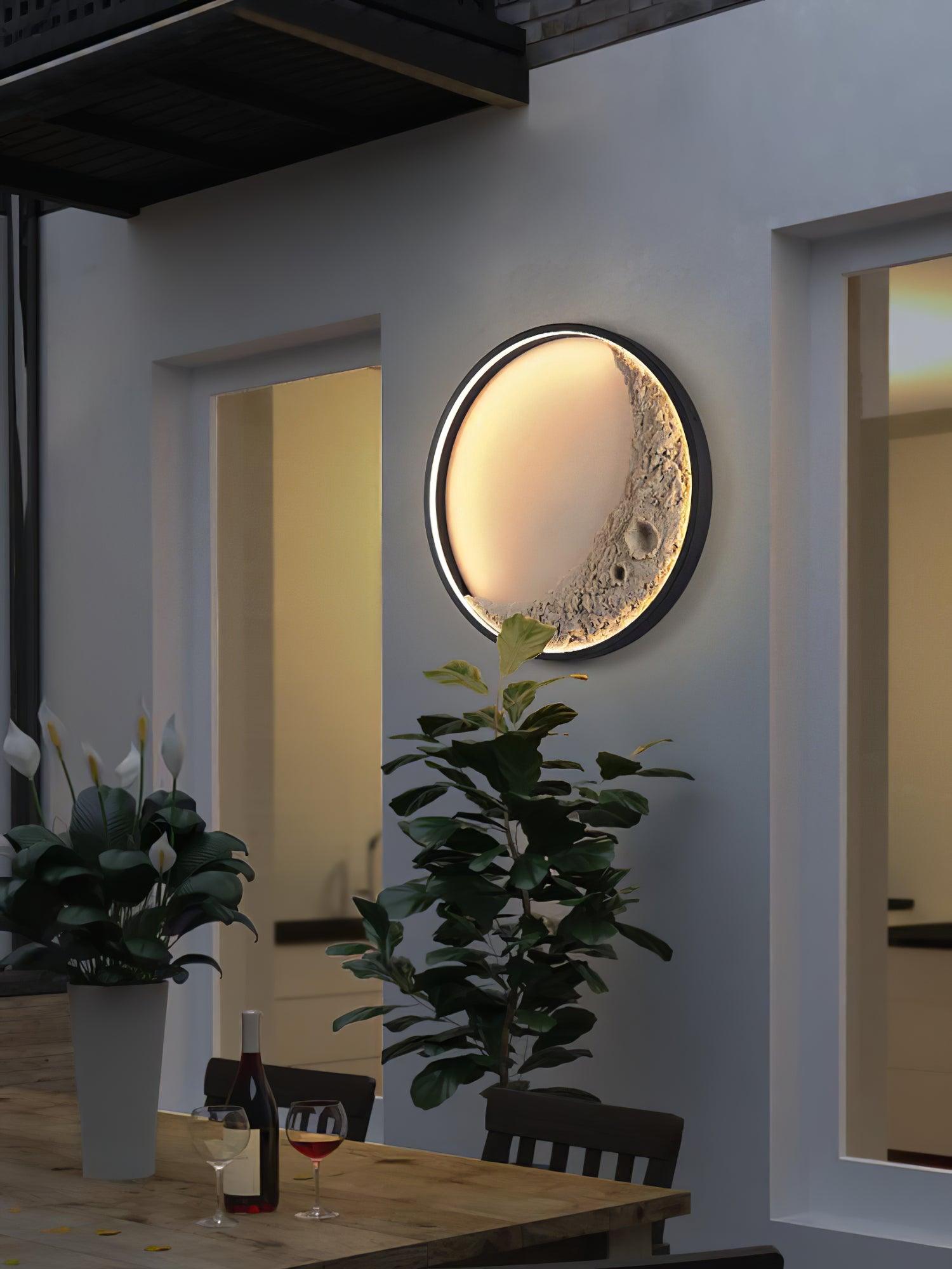 Dua Premium Nordic Art Resin Wall Lamp