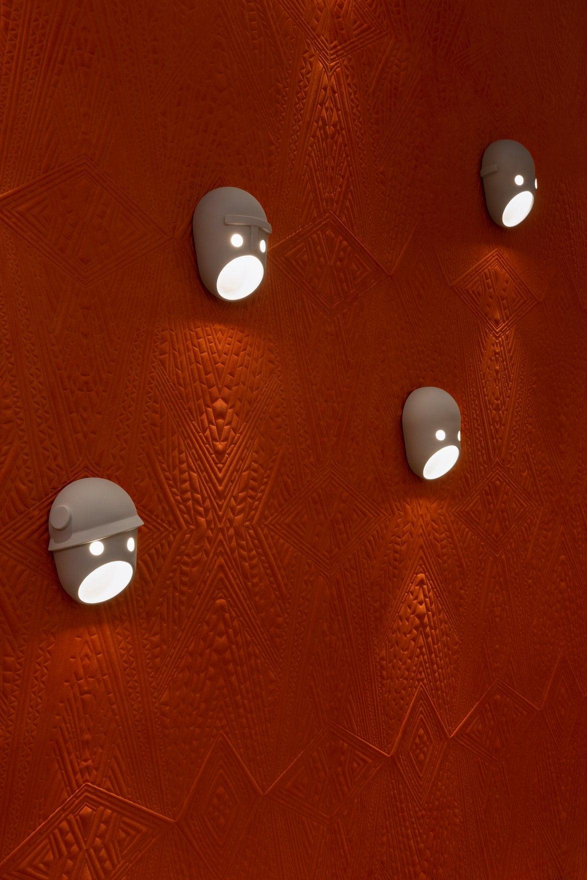 Mask Individual Creativity Resin Wall Light
