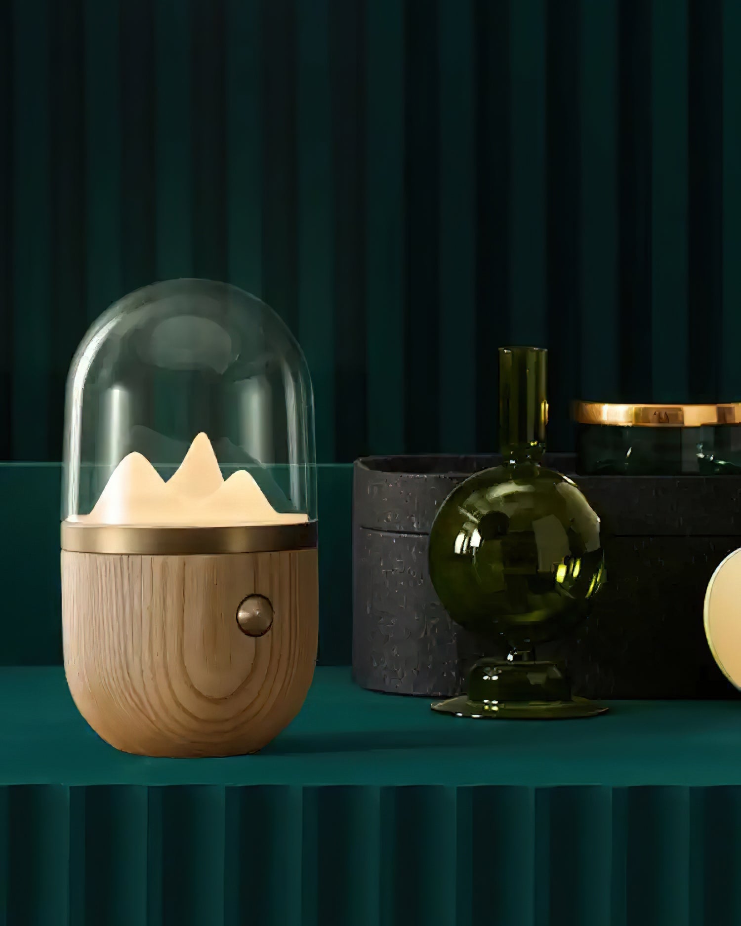 Glacio Mountain Peak Night Table Lamp