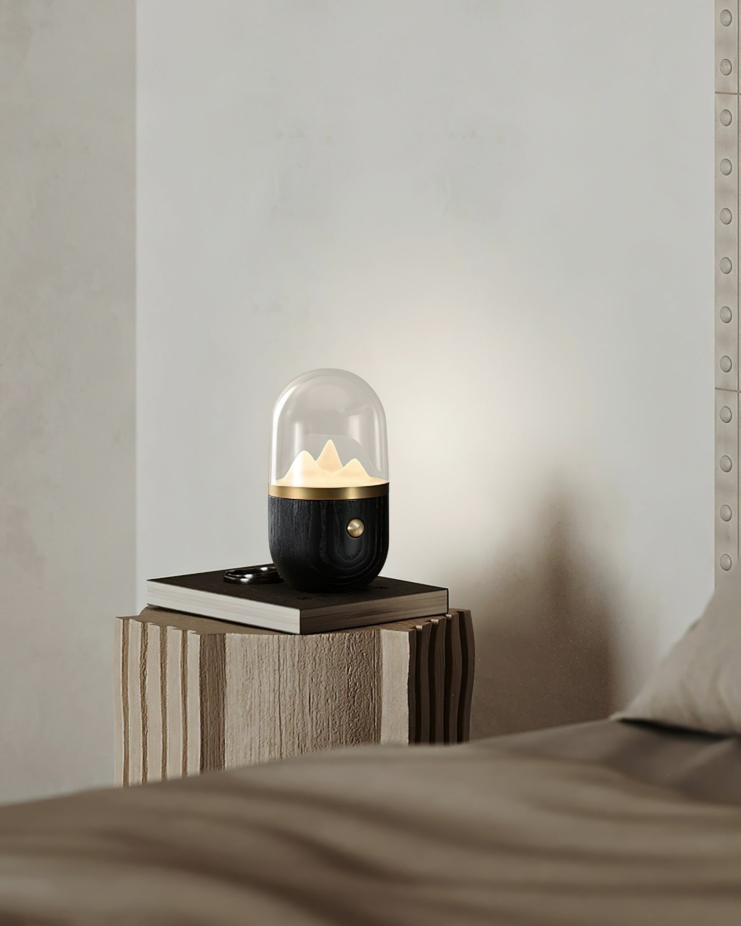 Glacio Mountain Peak Night Table Lamp