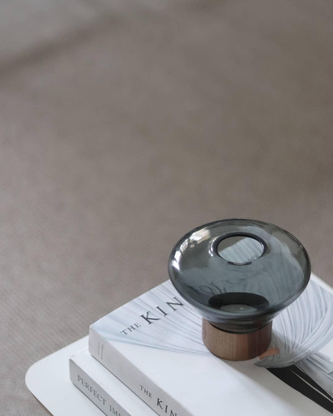 Sylirella Minimalist Wood Table Lamp