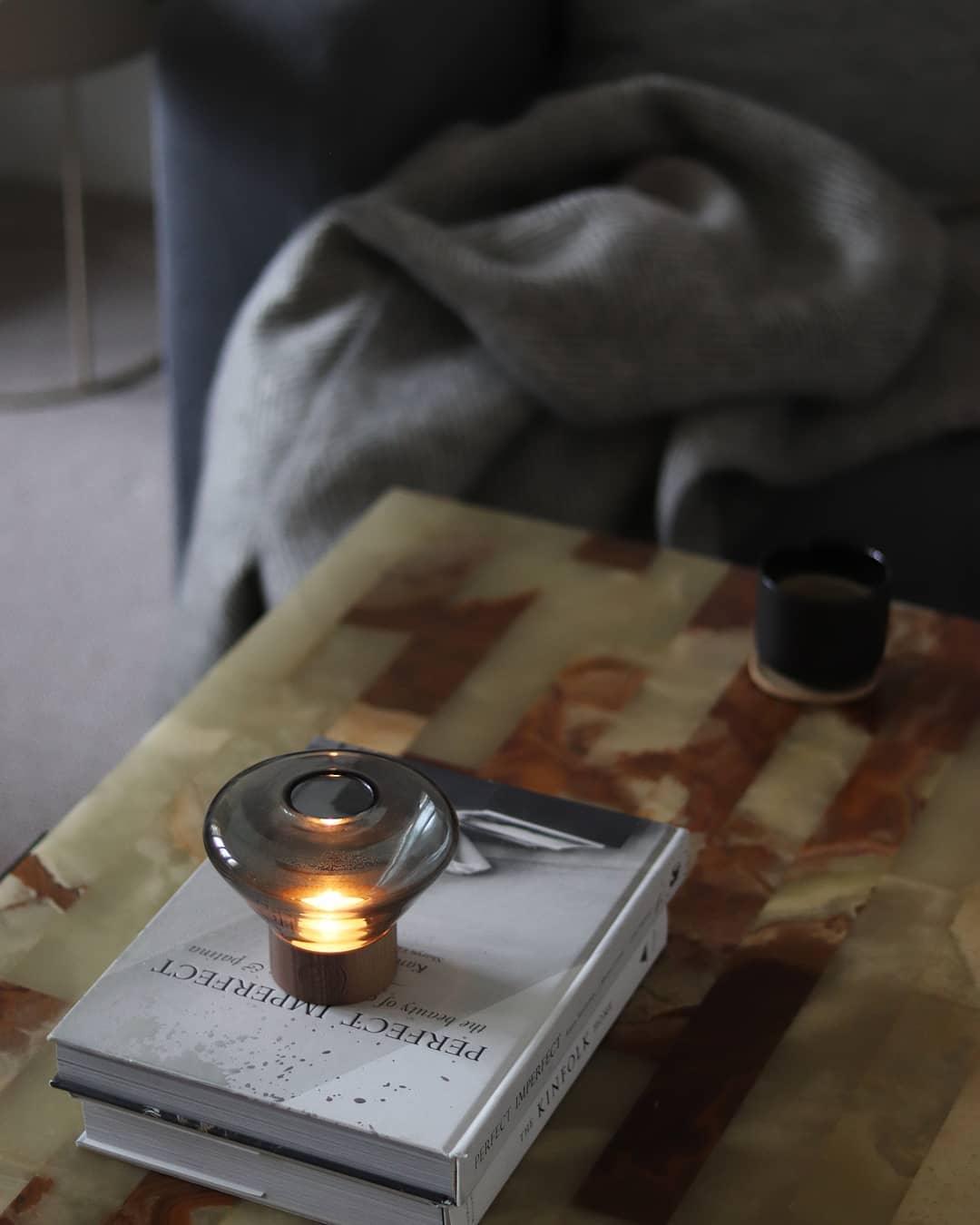 Sylirella Minimalist Wood Table Lamp