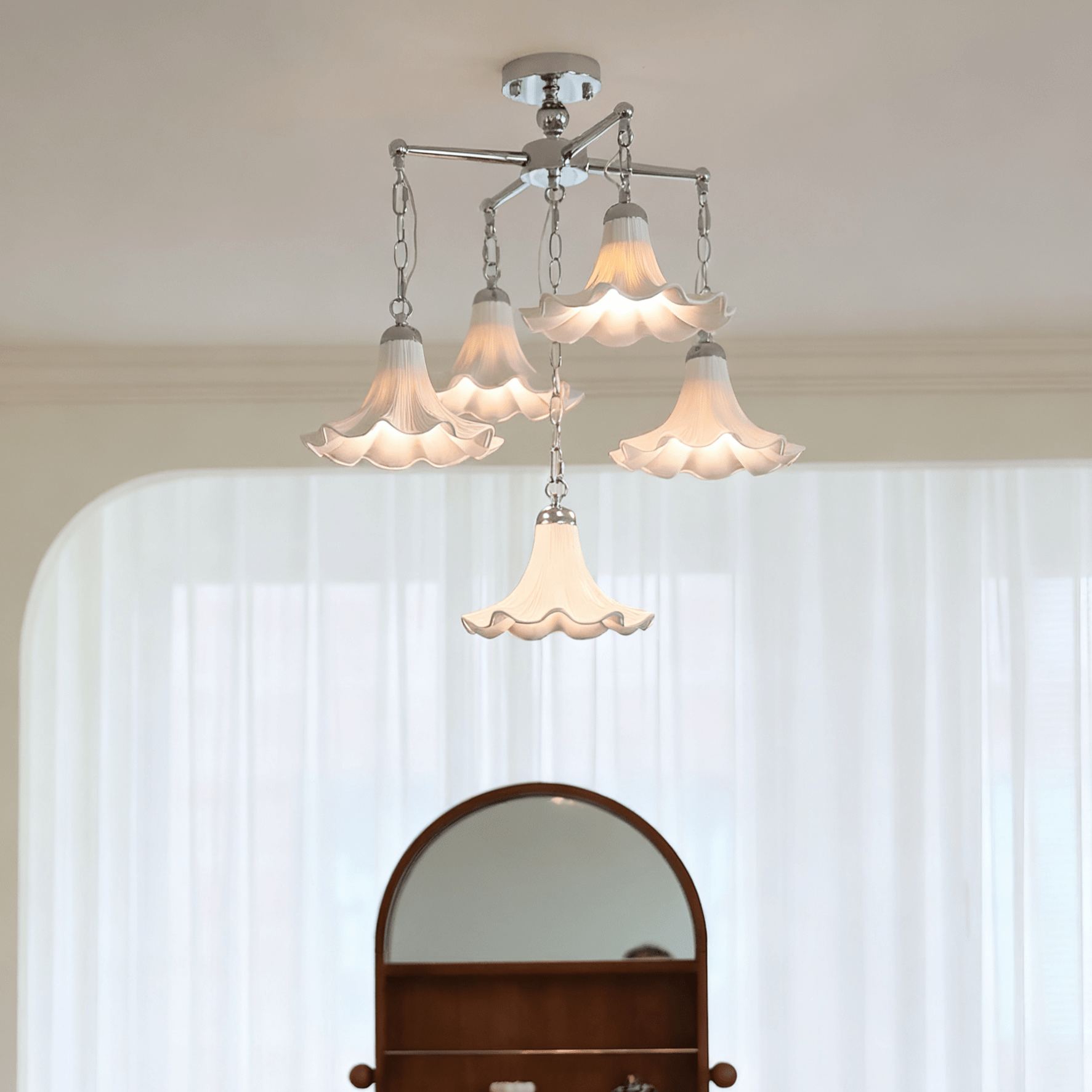 Jexen Bloom Chandelier