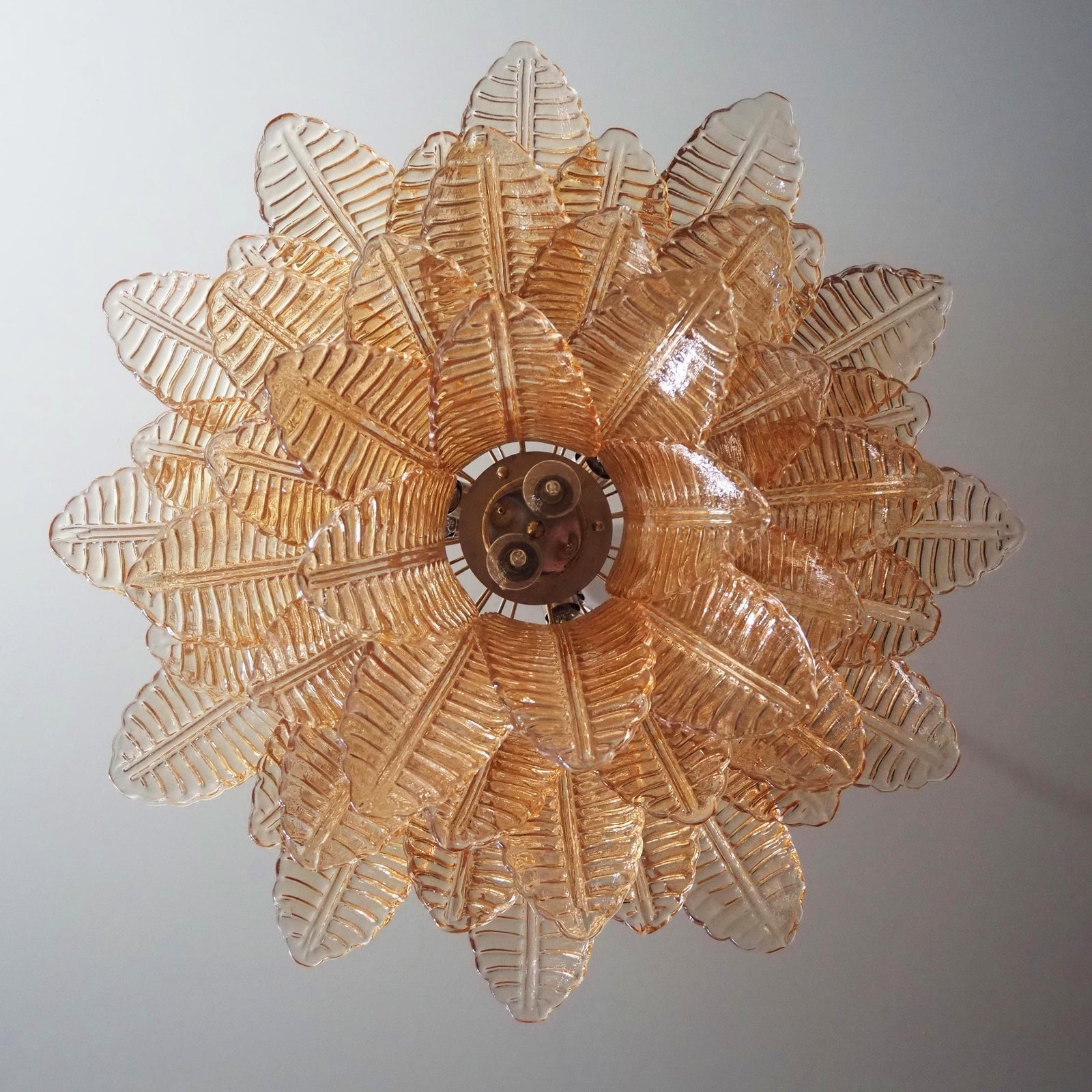 Lioreelle Chandelier Amber Leaf Glass Layered Venetian Elegance