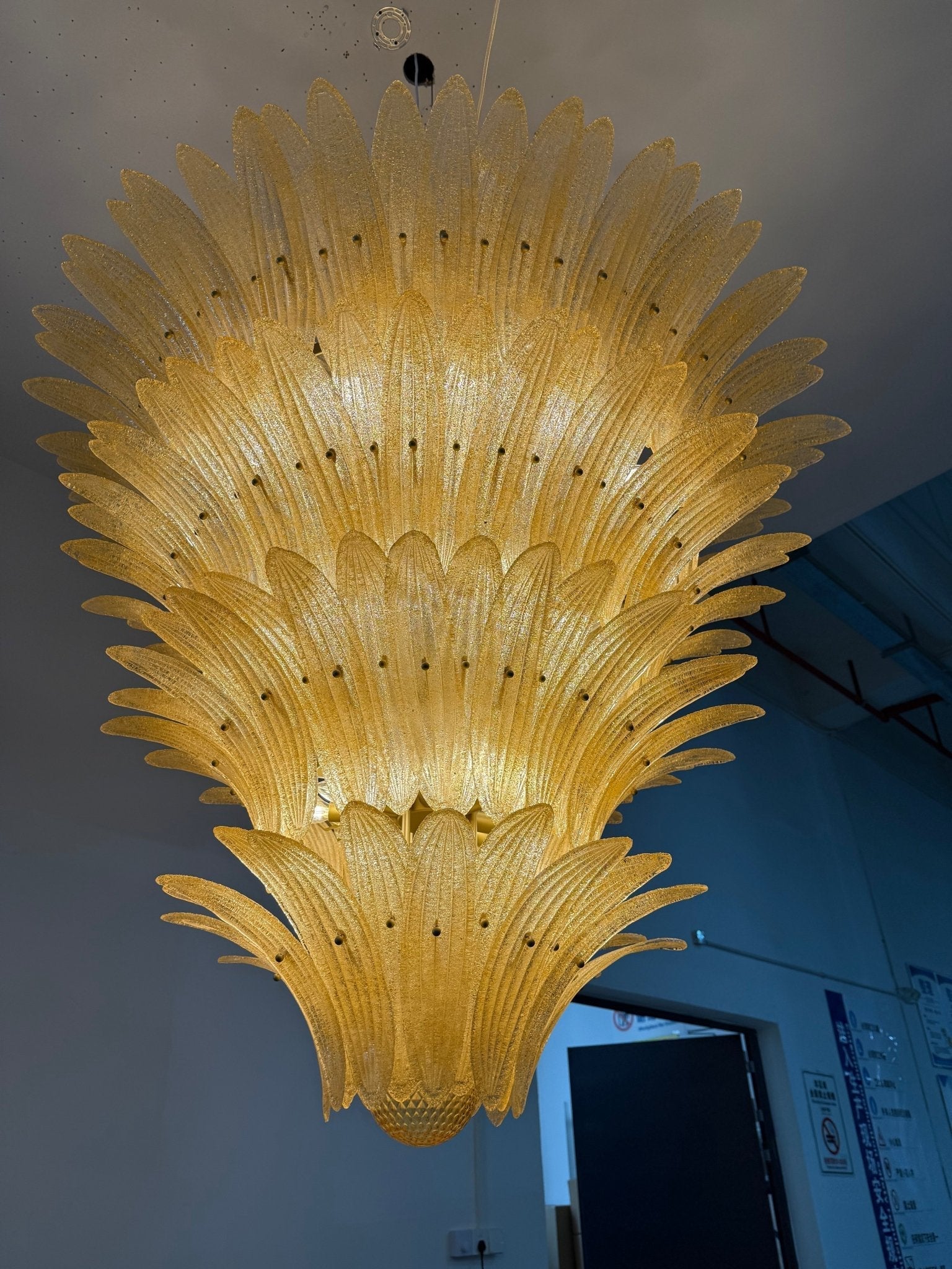 Ismavelle Glass Palmette Chandelier