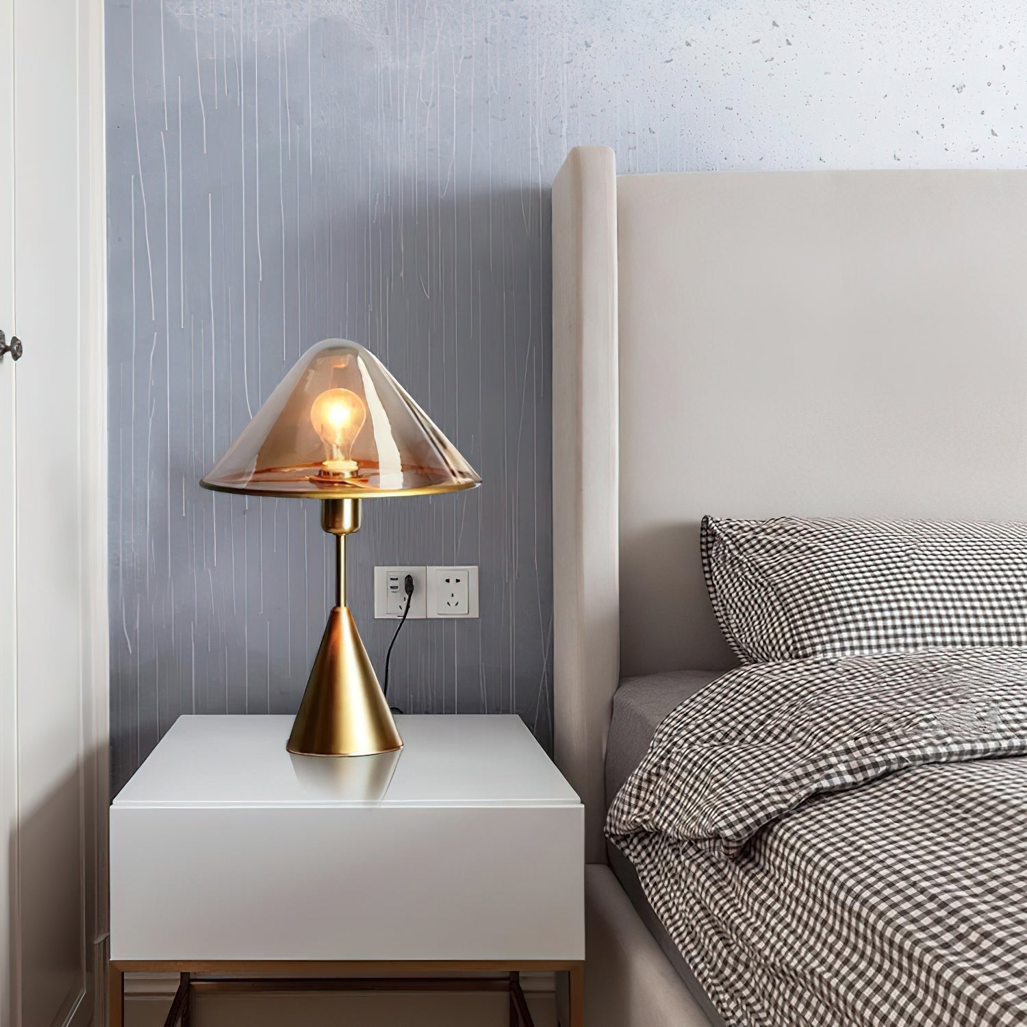 Mushroom Contemporary Table Lamp