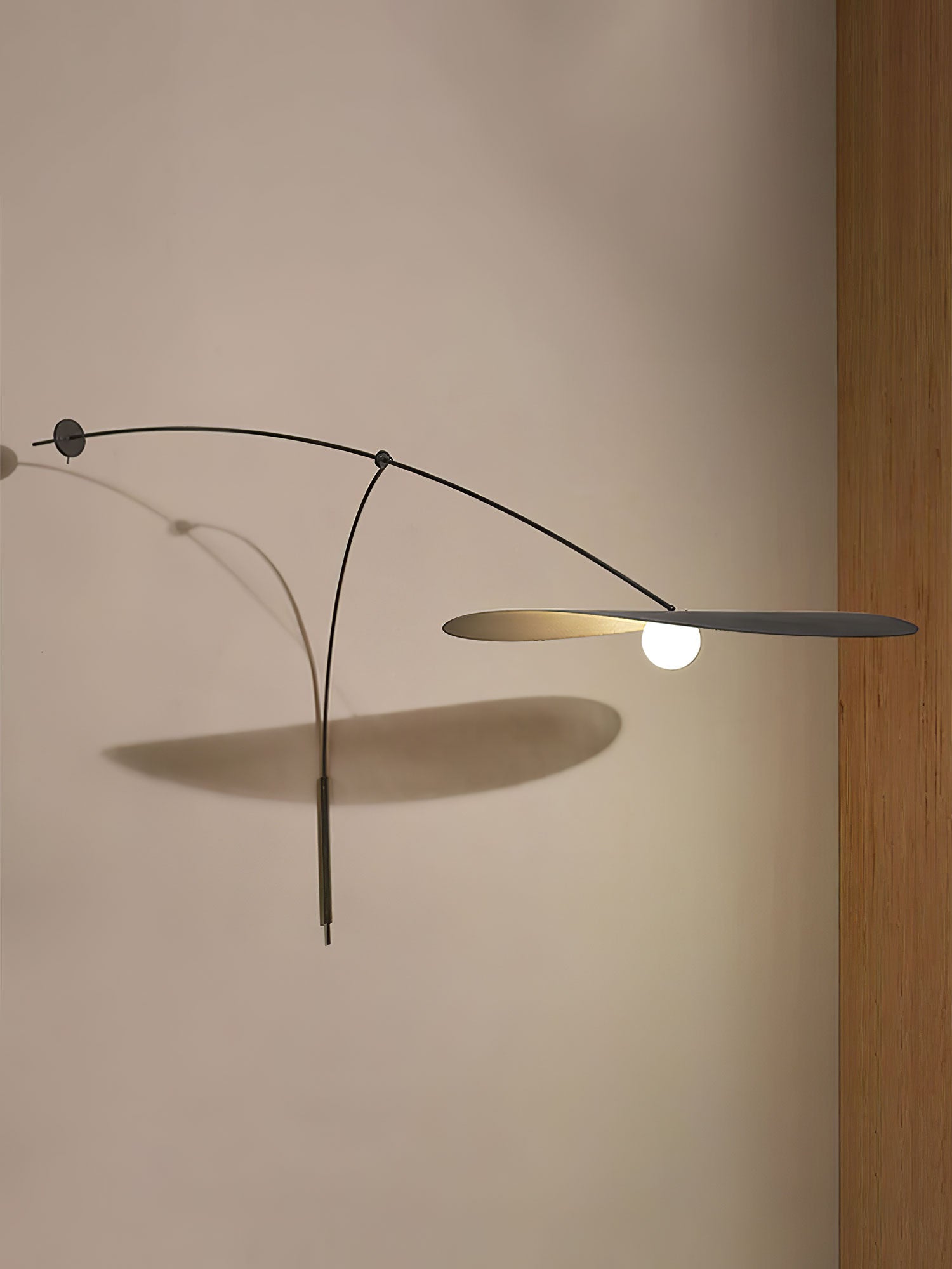 Tirove Glass Minimalist Wall Lamp