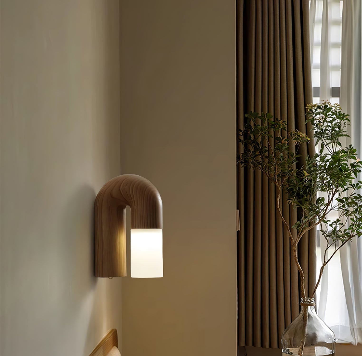 King Modern Minimalist Wood Wall Lamp