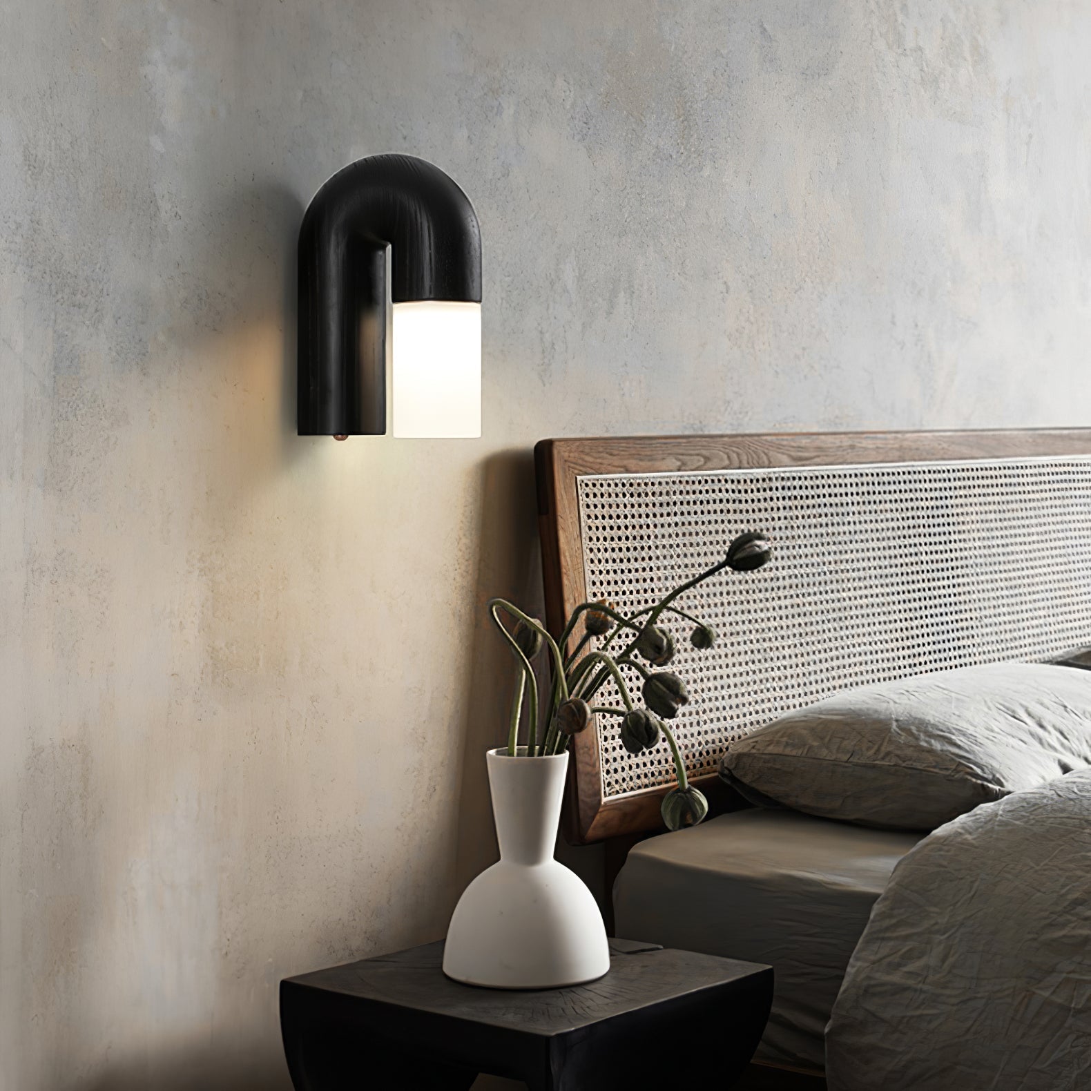 King Modern Minimalist Wood Wall Lamp