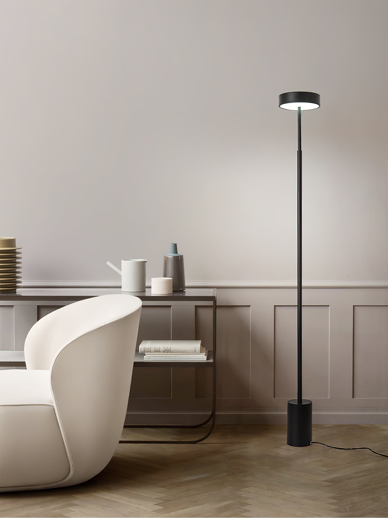 Circa Minimalist Rotatable Floor Lamp