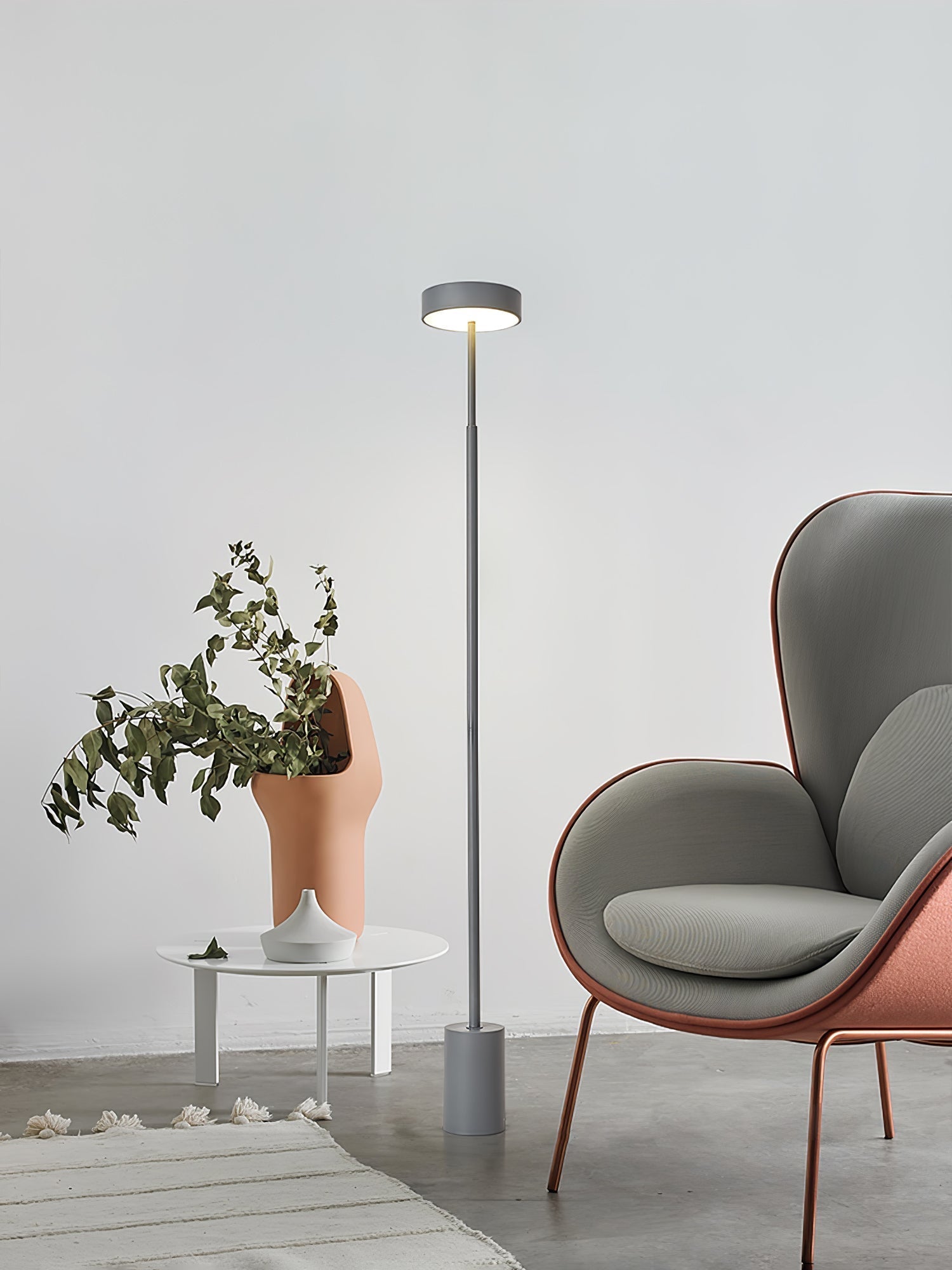 Circa Minimalist Rotatable Floor Lamp
