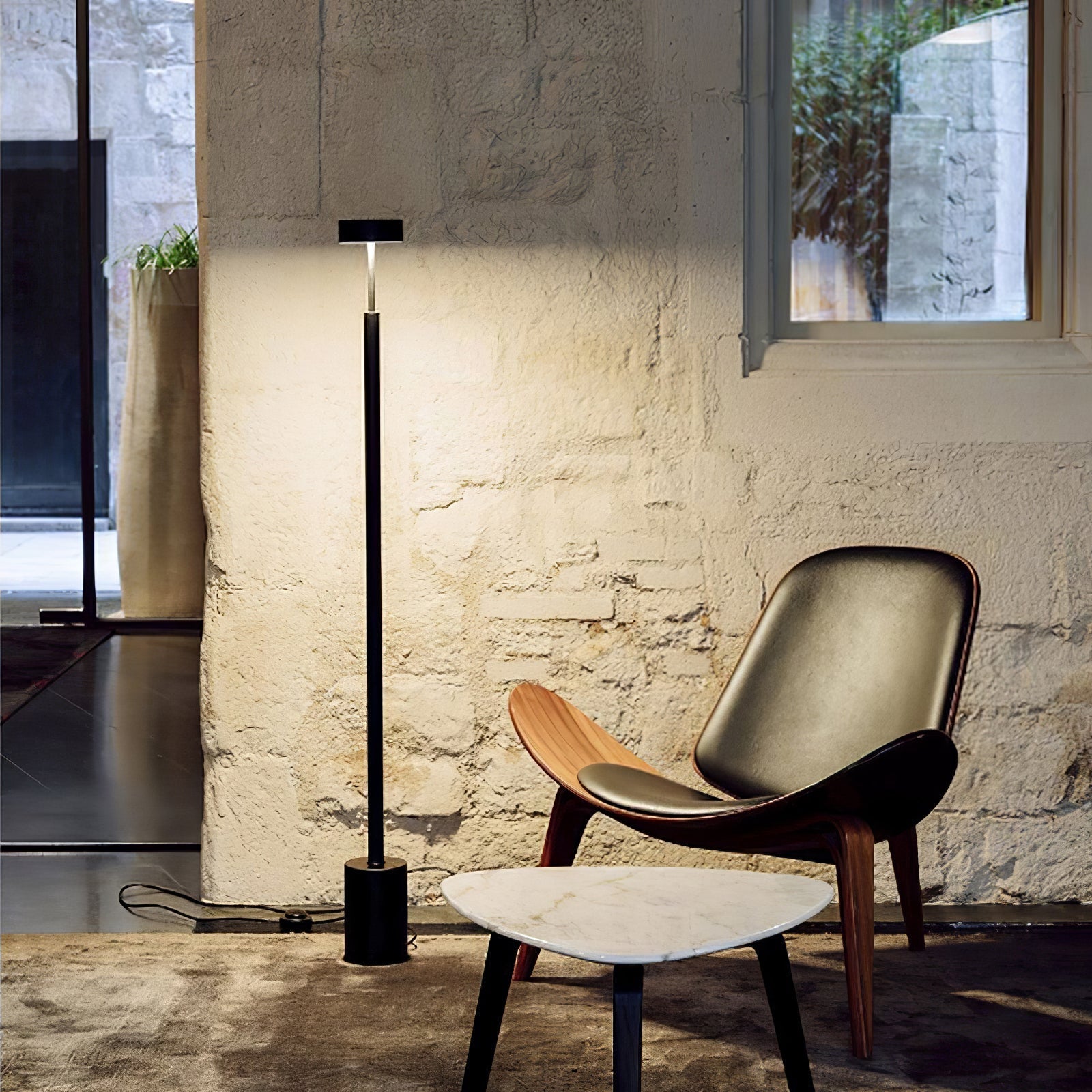 Circa Minimalist Rotatable Floor Lamp
