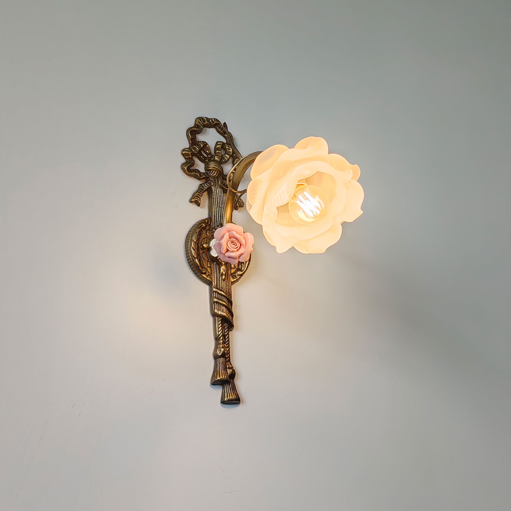 Elarose Wall Lamp