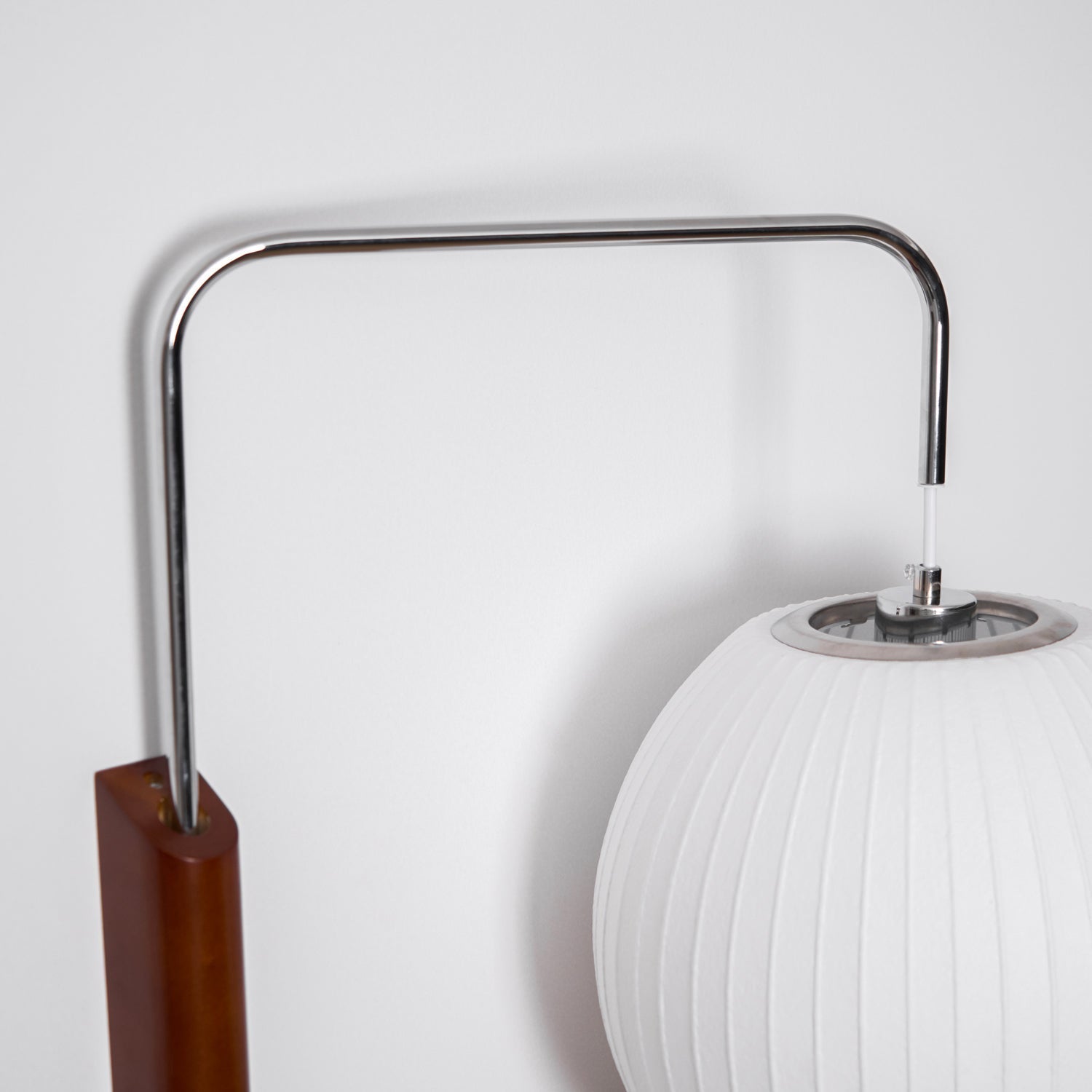 Lustra Wall Sconce Walnut Ball - Neutral Decor