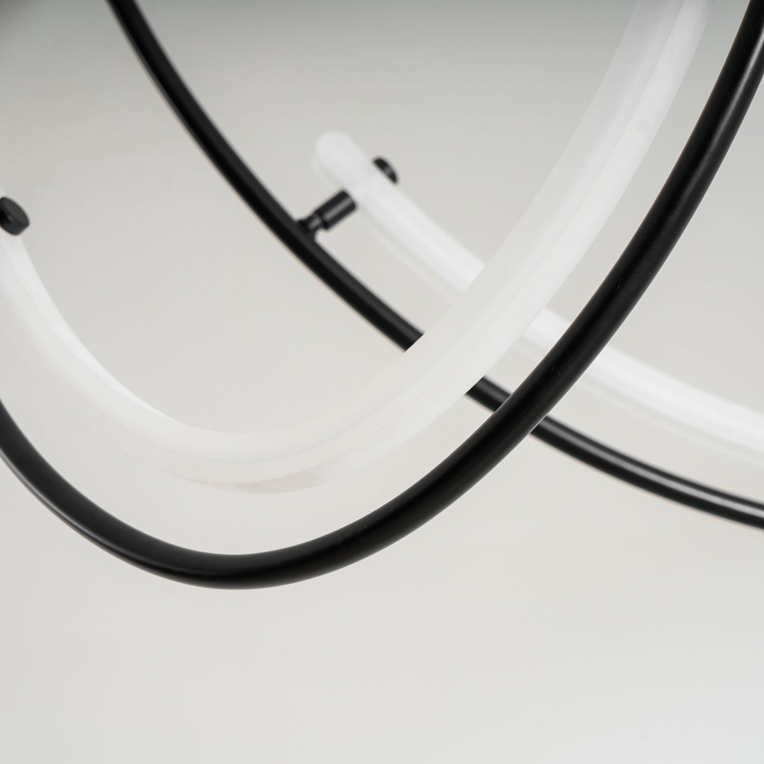 Drift Wire Pendant Lamp