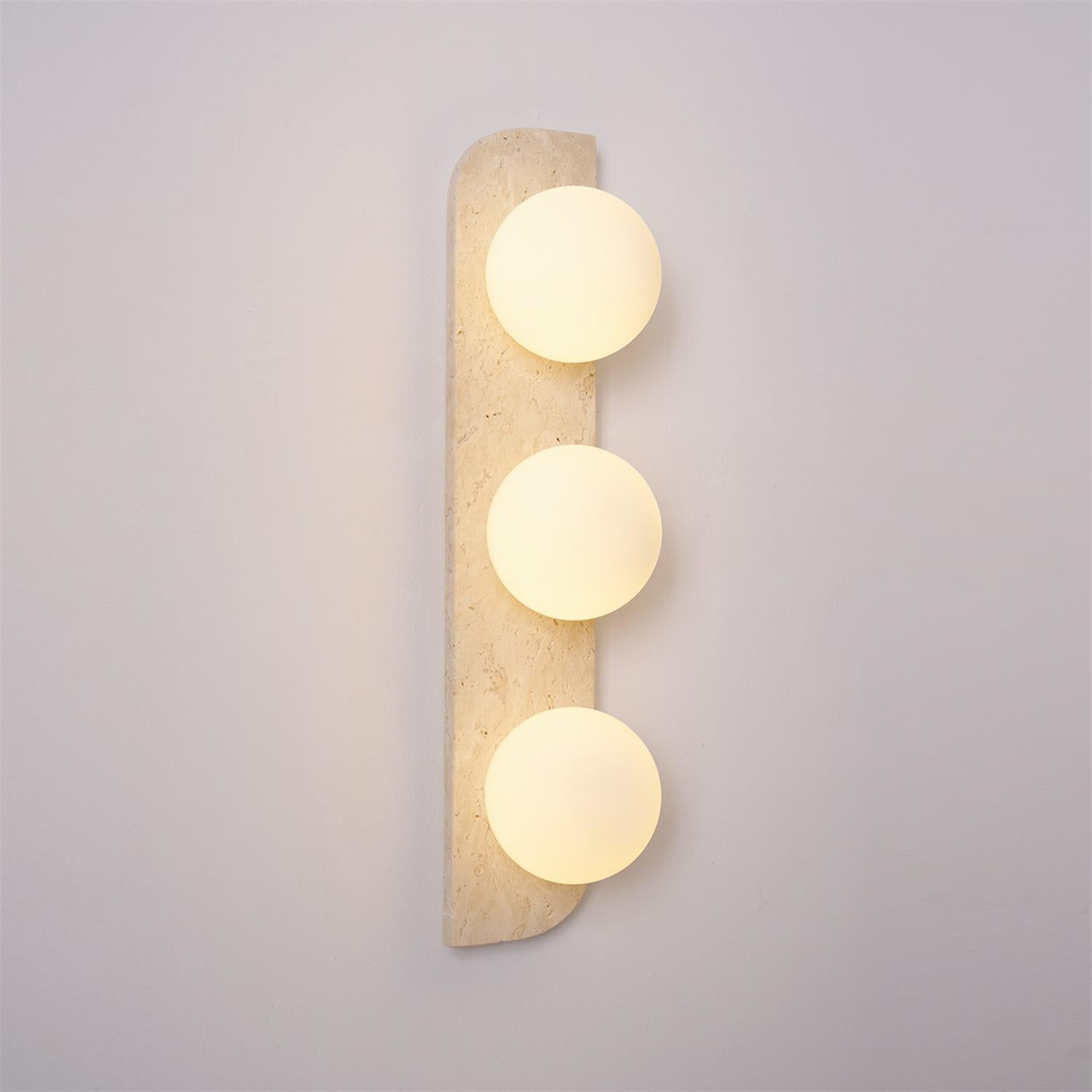 Serearia Minimalist Travertine Plug-In Wall Light