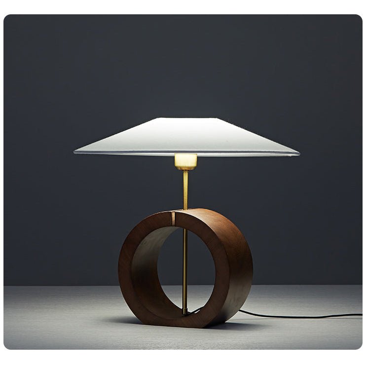 Arvek Table Lamp