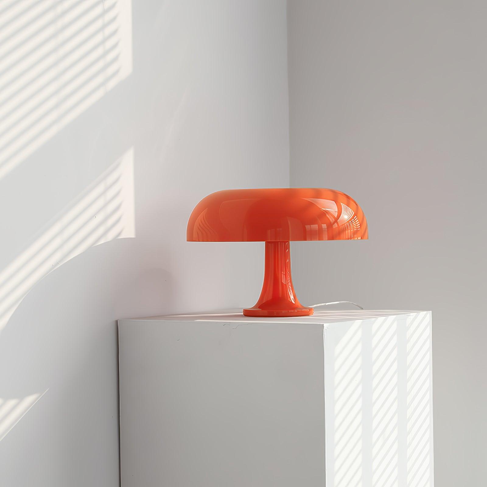 Orelielia Playful Retro Table Lamp