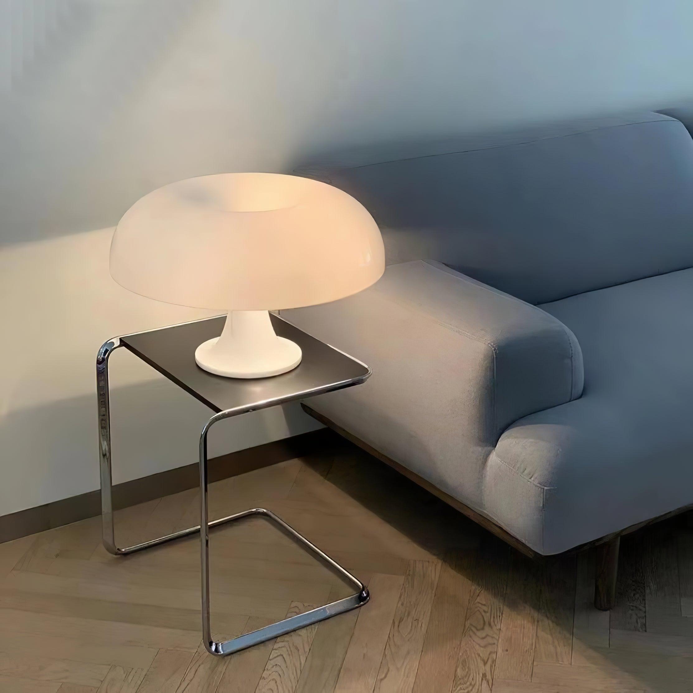 Orelielia Playful Retro Table Lamp