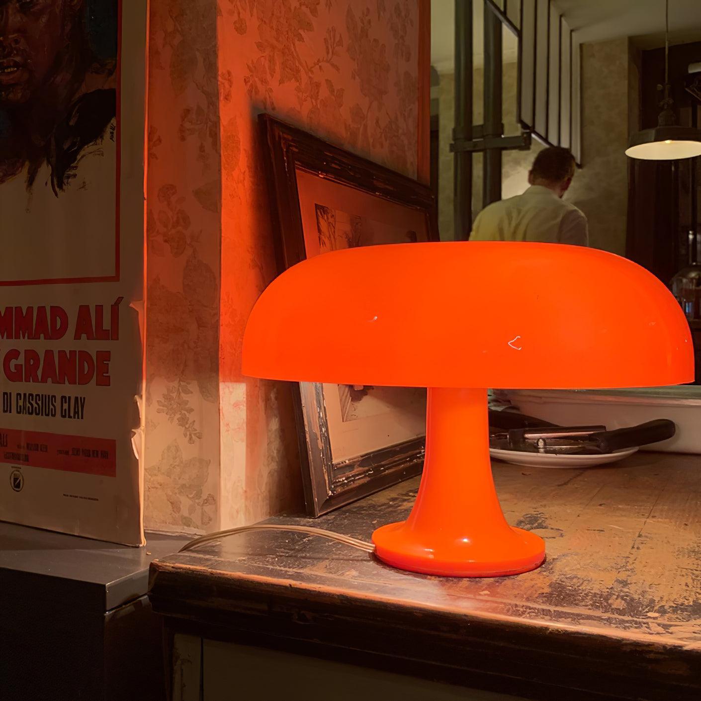 Orelielia Playful Retro Table Lamp